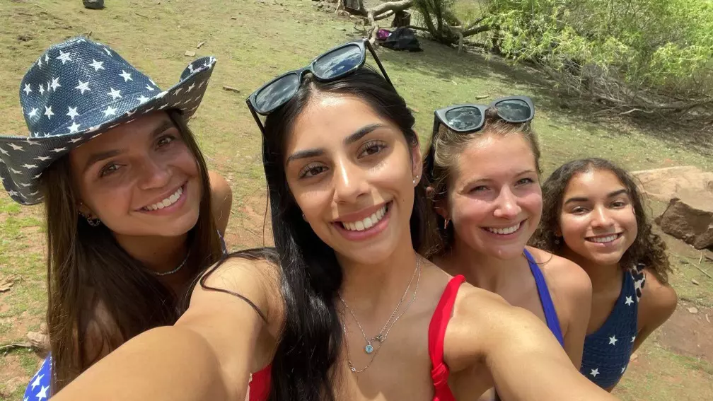 Kenady Leighton, Ishana Sandu, Mia Massey, Jessica Shivers