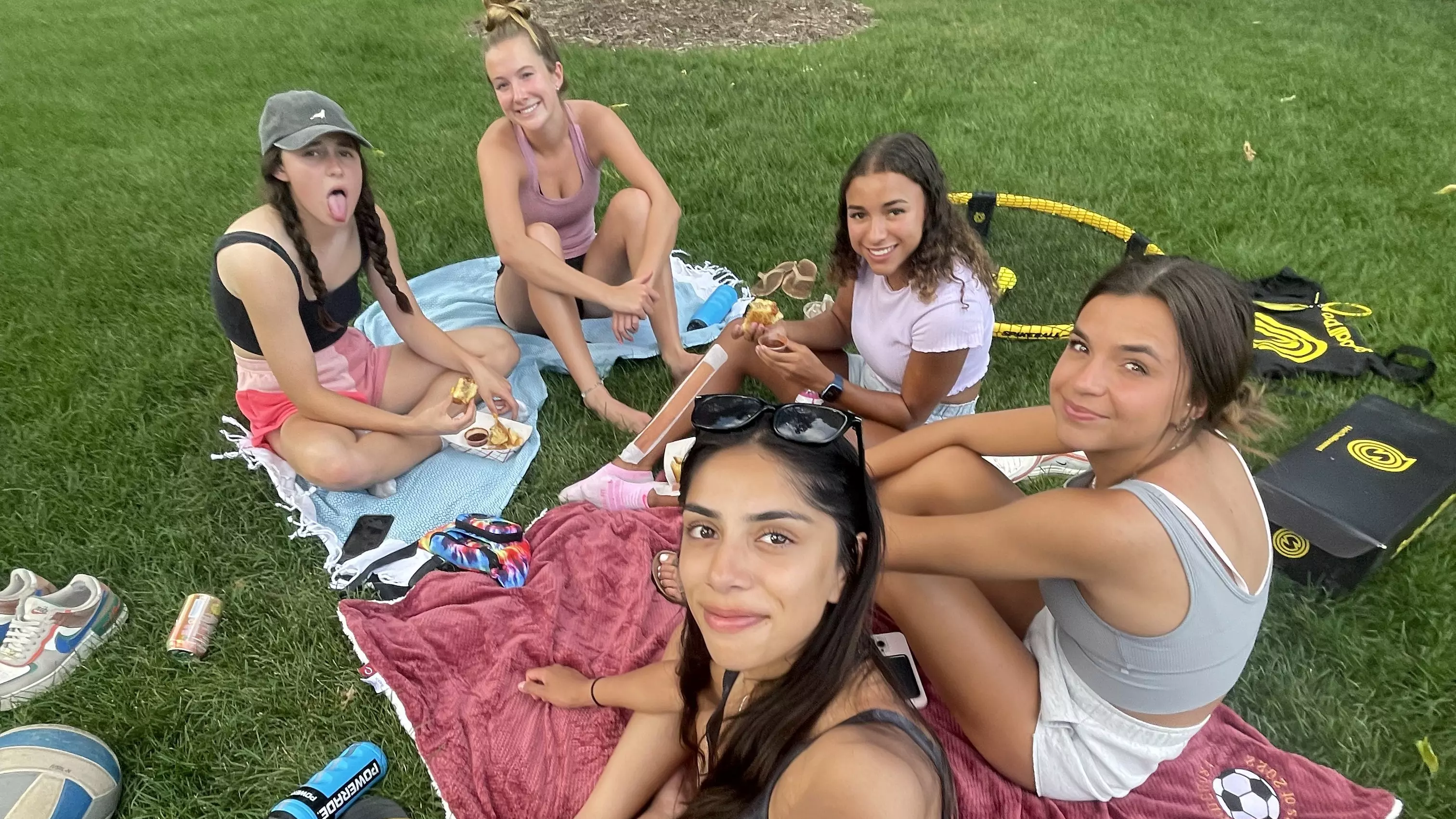 Kenady Leighton, Ishana Sandu, Mia Massey, Jessica Shivers