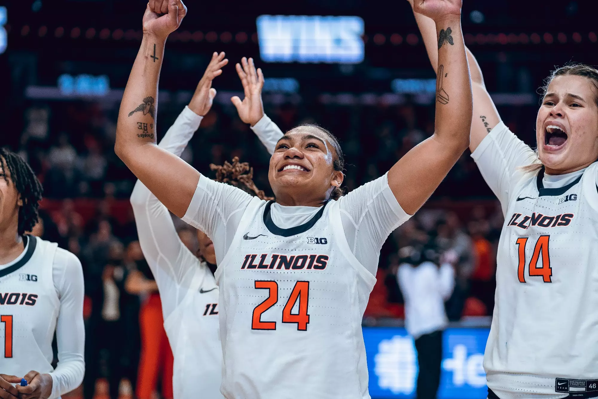 Illinois Fighting Illini WBB vs Iowa