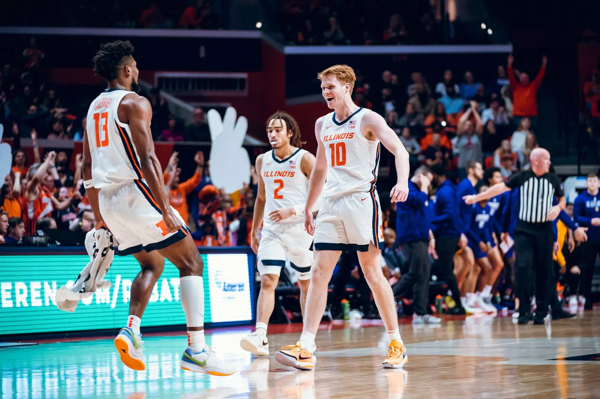 CHAMPAIGN, IL - November 24, 2023 - Illinois Guard Luke Goode (#10) during the game between the Western Illinois Leathernecks and the Illinois Fighting Illini at State Farm Center in Champaign, IL. Photo By Kevin Snyder