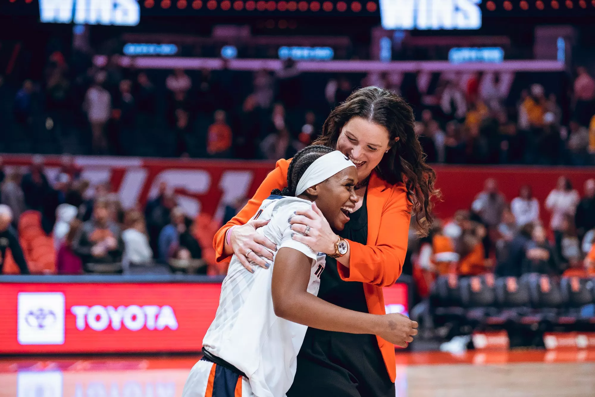 Illinois Fighting Illini WBB vs Iowa