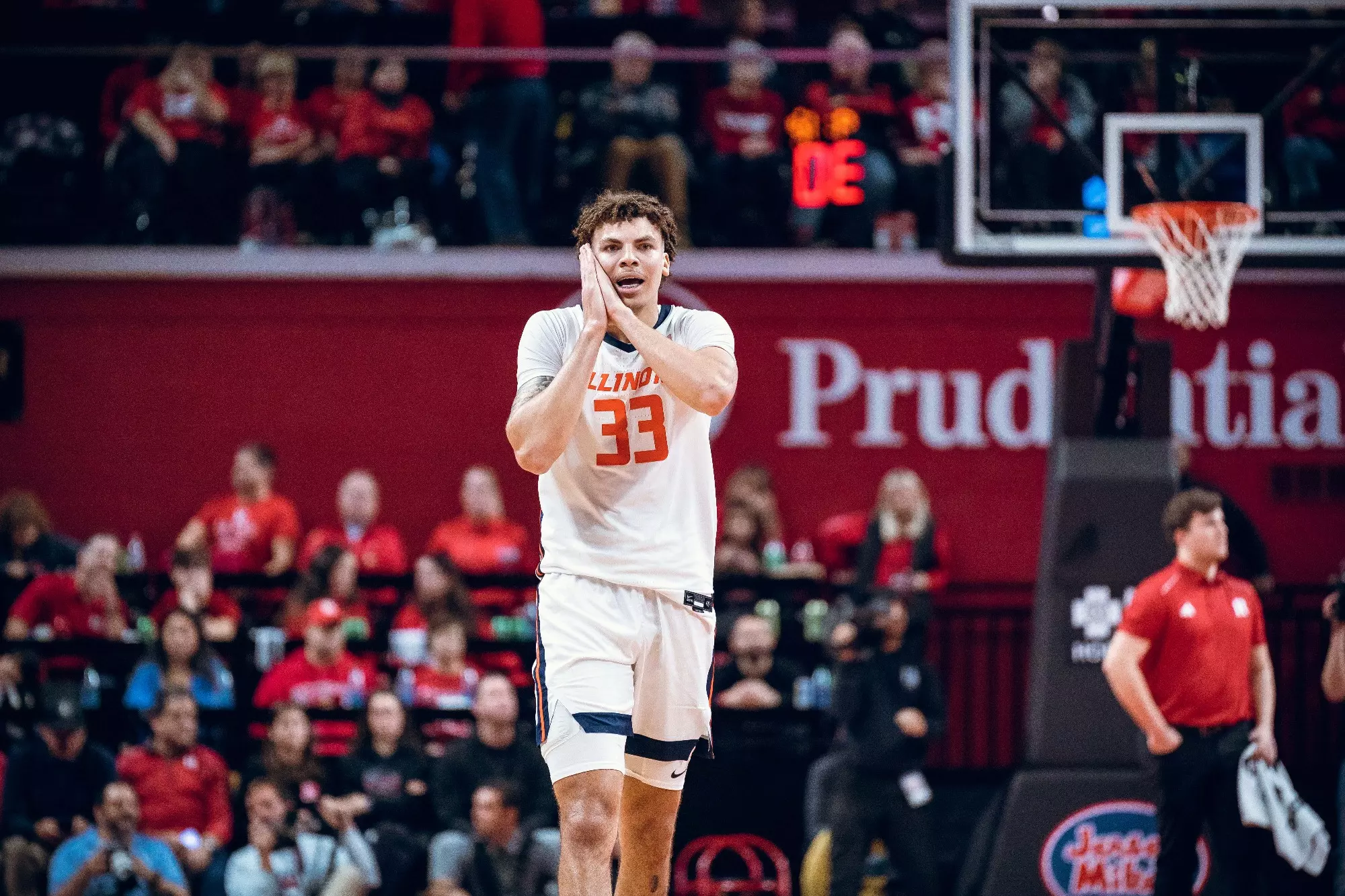 Piscataway, NJ - December 02, 2023 - Illinois Forward Coleman Hawkins (#33) during the game between the Rutgers Scarlet Knights and the Illinois Fighting Illini at Jersey Mike’s Arena in Piscataway, NJ. Photo By Courtney Bay