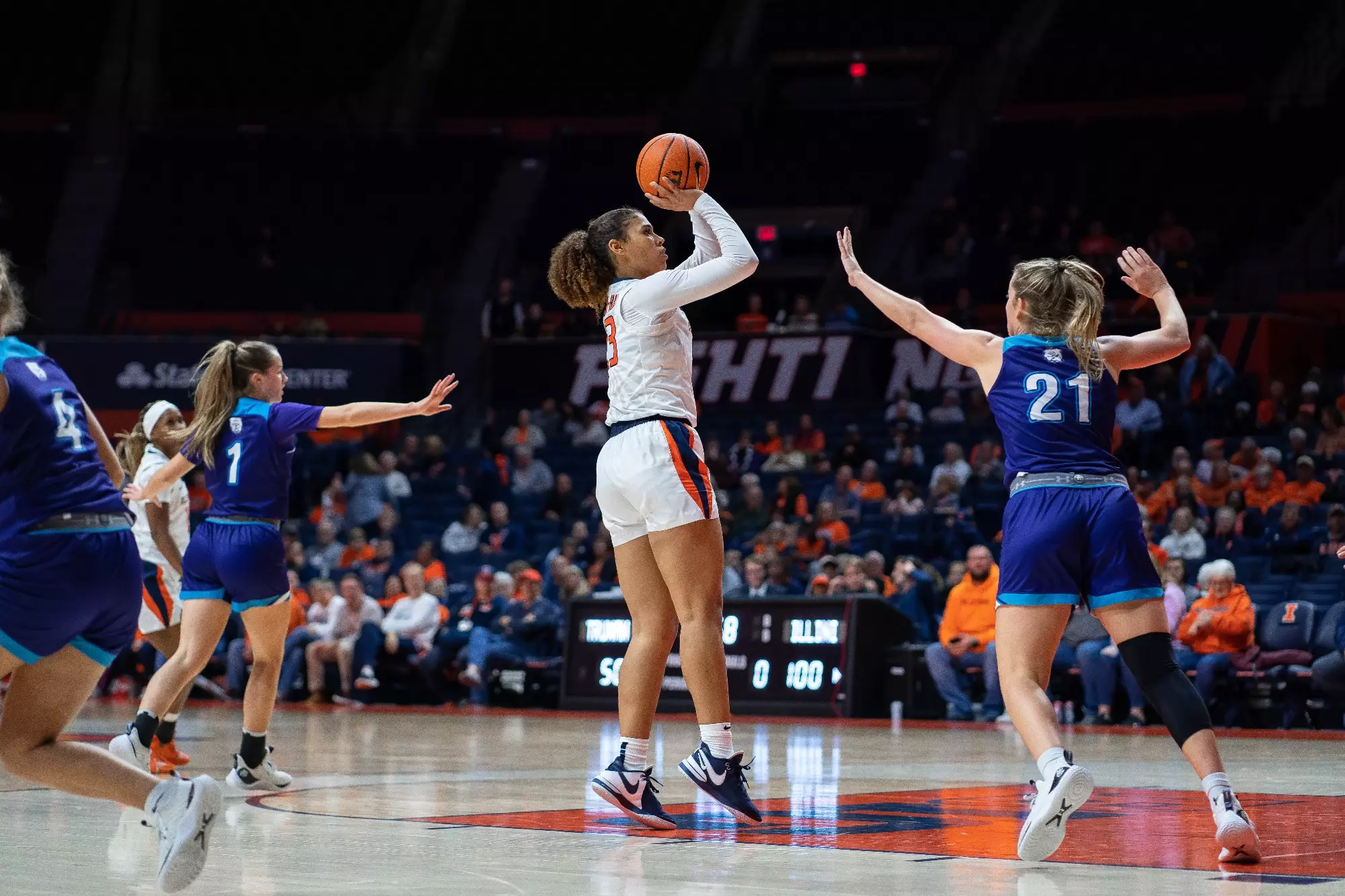 CHAMPAIGN, IL - October 30, 2023 - Illinois Forward Brynn Shoup-Hill (#23) during the game between the Truman State Bulldogs and the Illinois Fighting Illini at State Farm Center in Champaign, IL. Photo By Madison Dabrowski