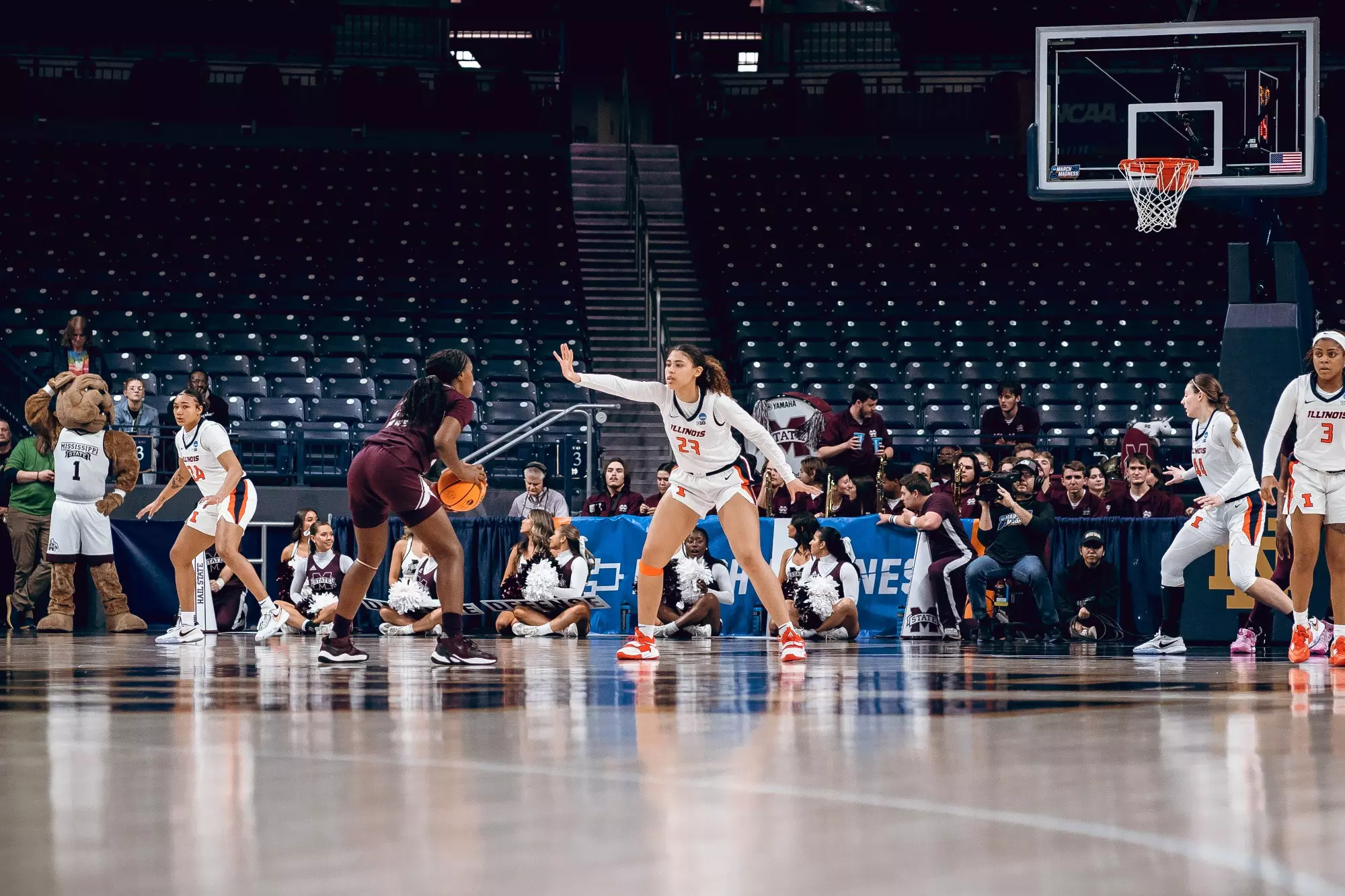 Illinois Fighting Illini WBB - vs Mississippi State NCAAT