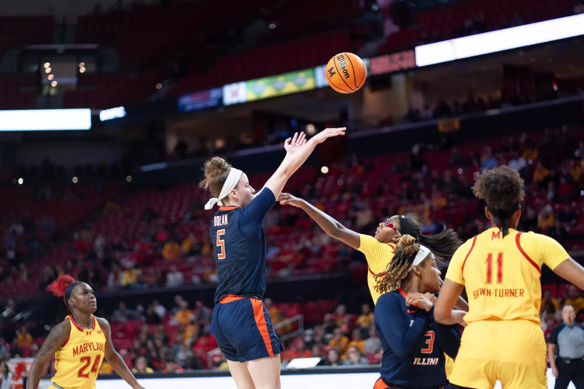 College Park, MD - January 20, 2024 - Illinois Guard Gretchen Dolan (#5) during the game between the Maryland Terrapins and the Illinois Fighting Illini at XFINITY Center in College Park, MD. Photo By Madison Dabrowski