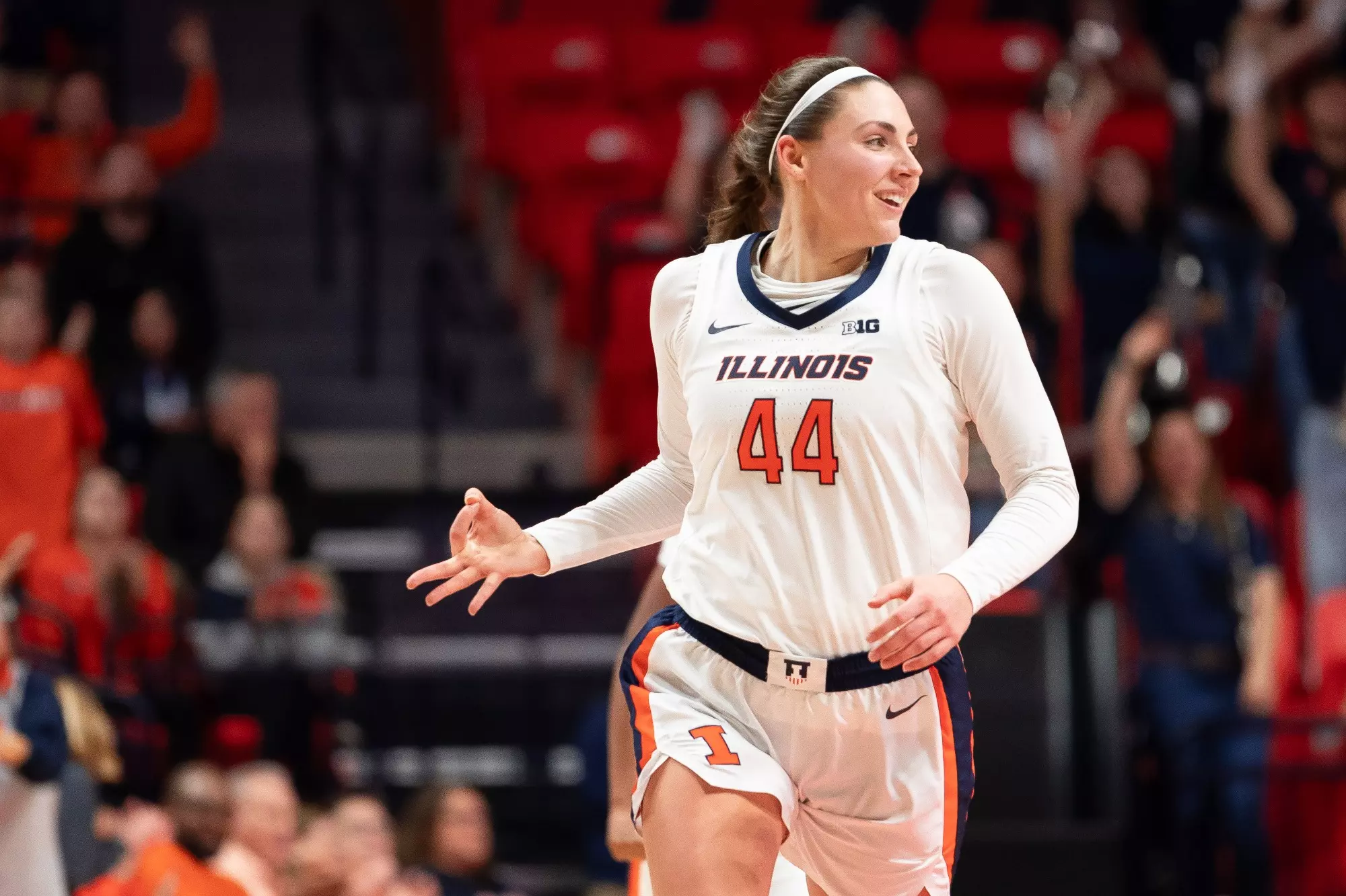 CHAMPAIGN, IL - December 17, 2023 - Illinois Forward Kendall Bostic (#44) during the Braggin’ Rights game between the Missouri Tigers and the Illinois Fighting Illini at State Farm Center in Champaign, IL. Photo By Kevin Snyder