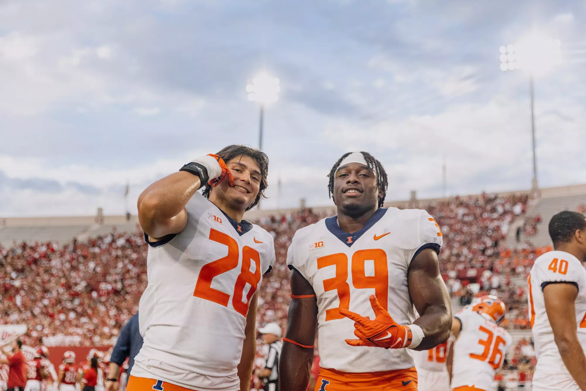 Dylan Rosiek (28), Kennenna Odeluga (39)
Illinois Fighting Illini Football vs. Indiana - 9/3/2022