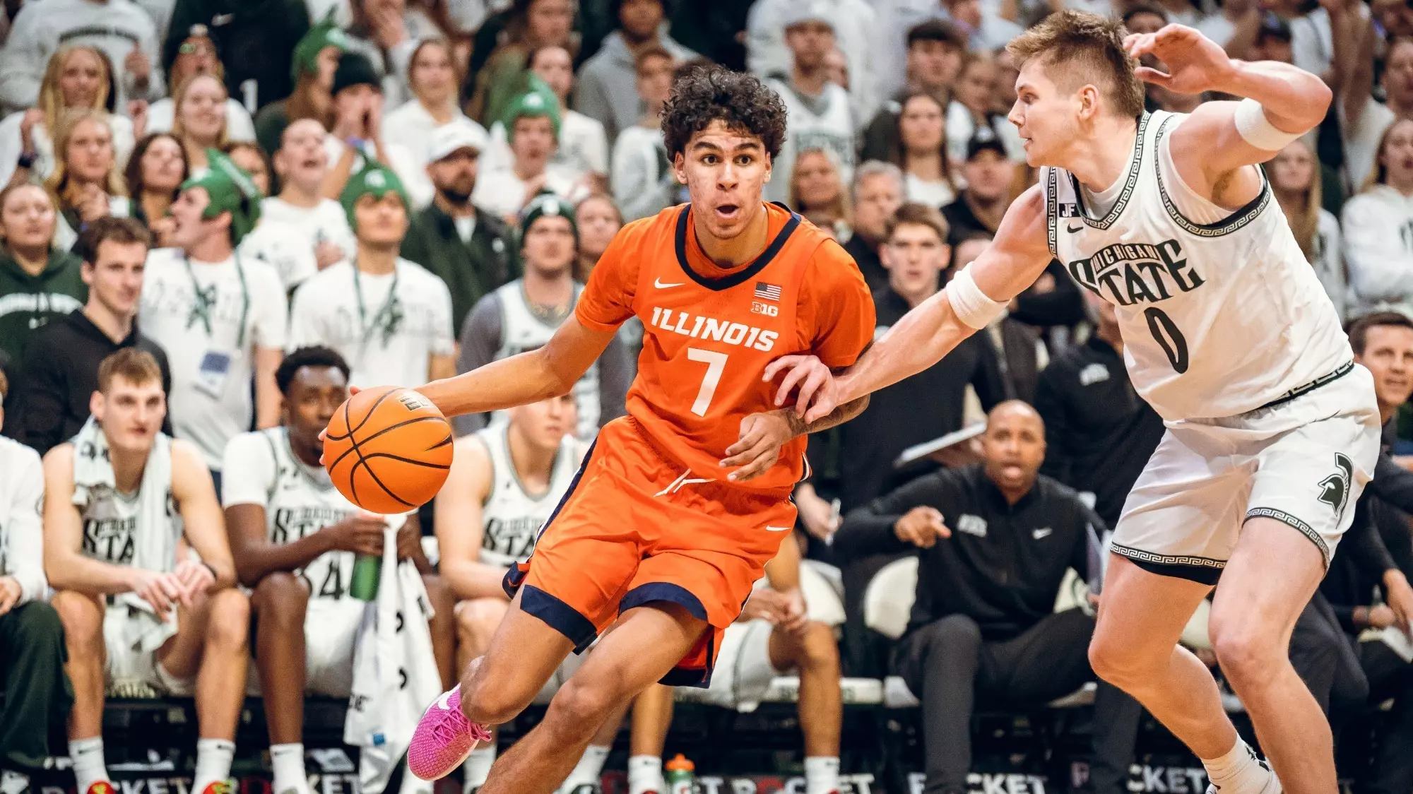 19 Illinois Drops Top-20 Battle at #12 Michigan State - University