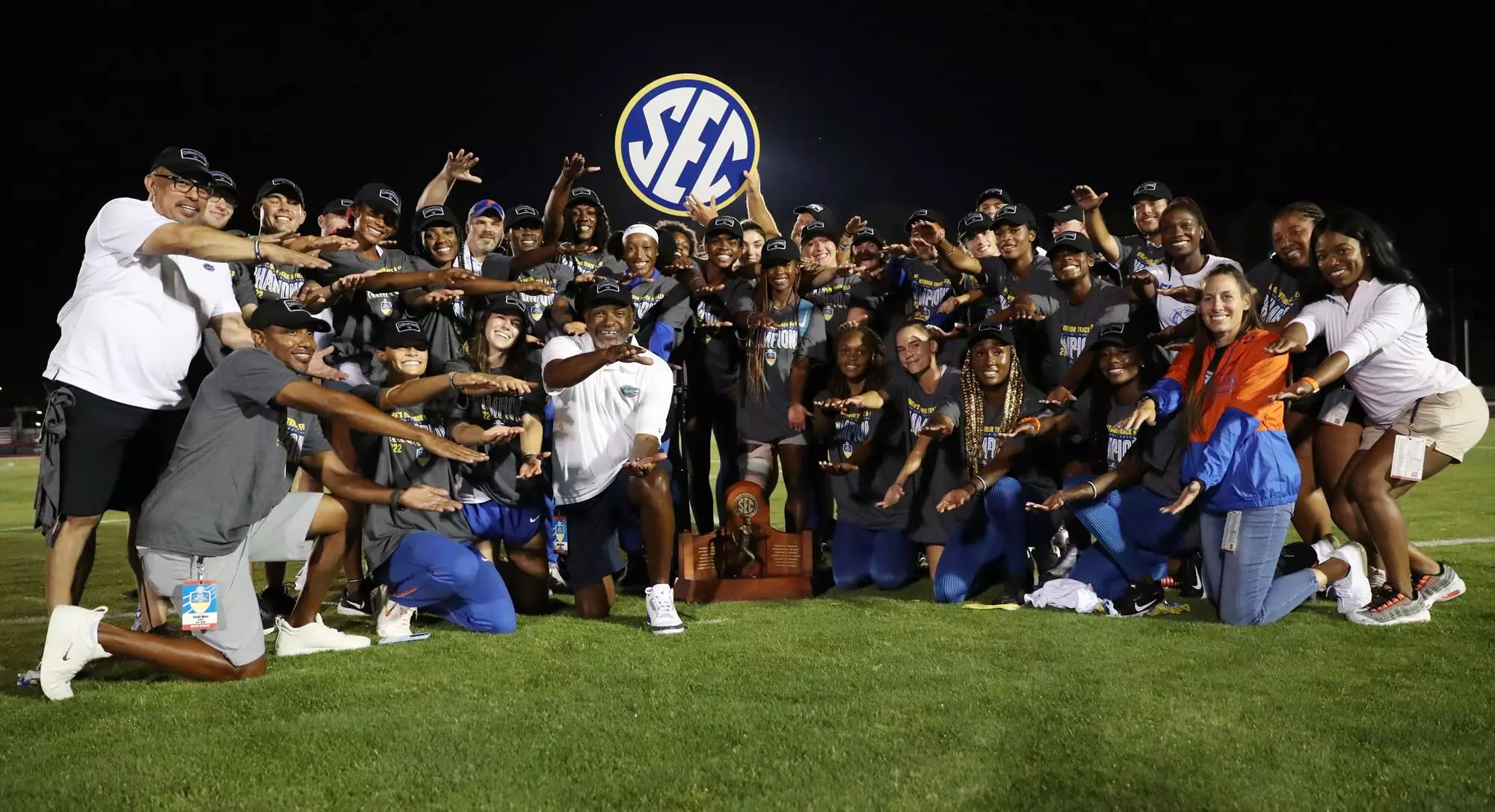2022 SEC Outdoor Track & Field Champions - Florida women - 220514