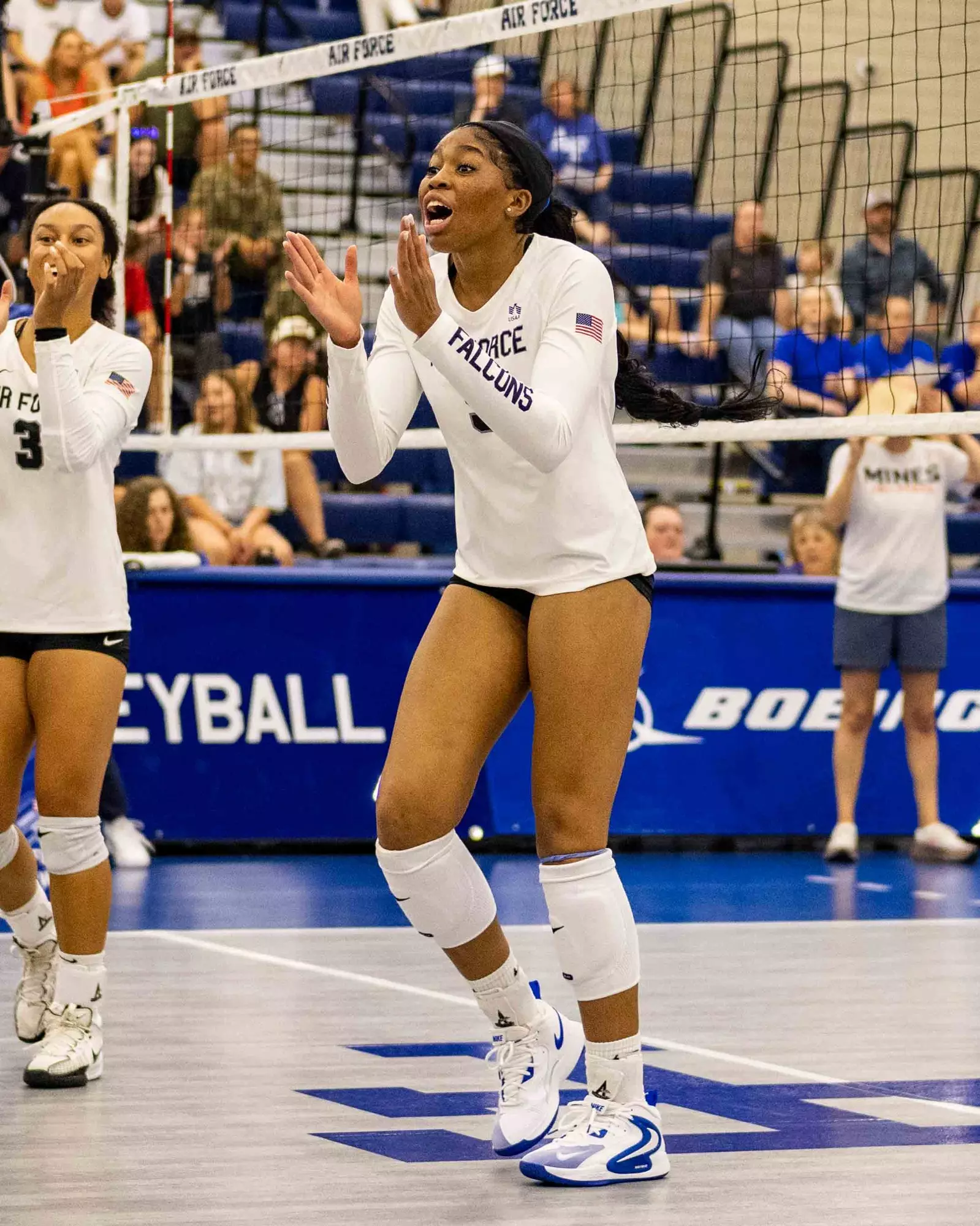 Image related to Falcons fall in four sets to Grand Canyon
