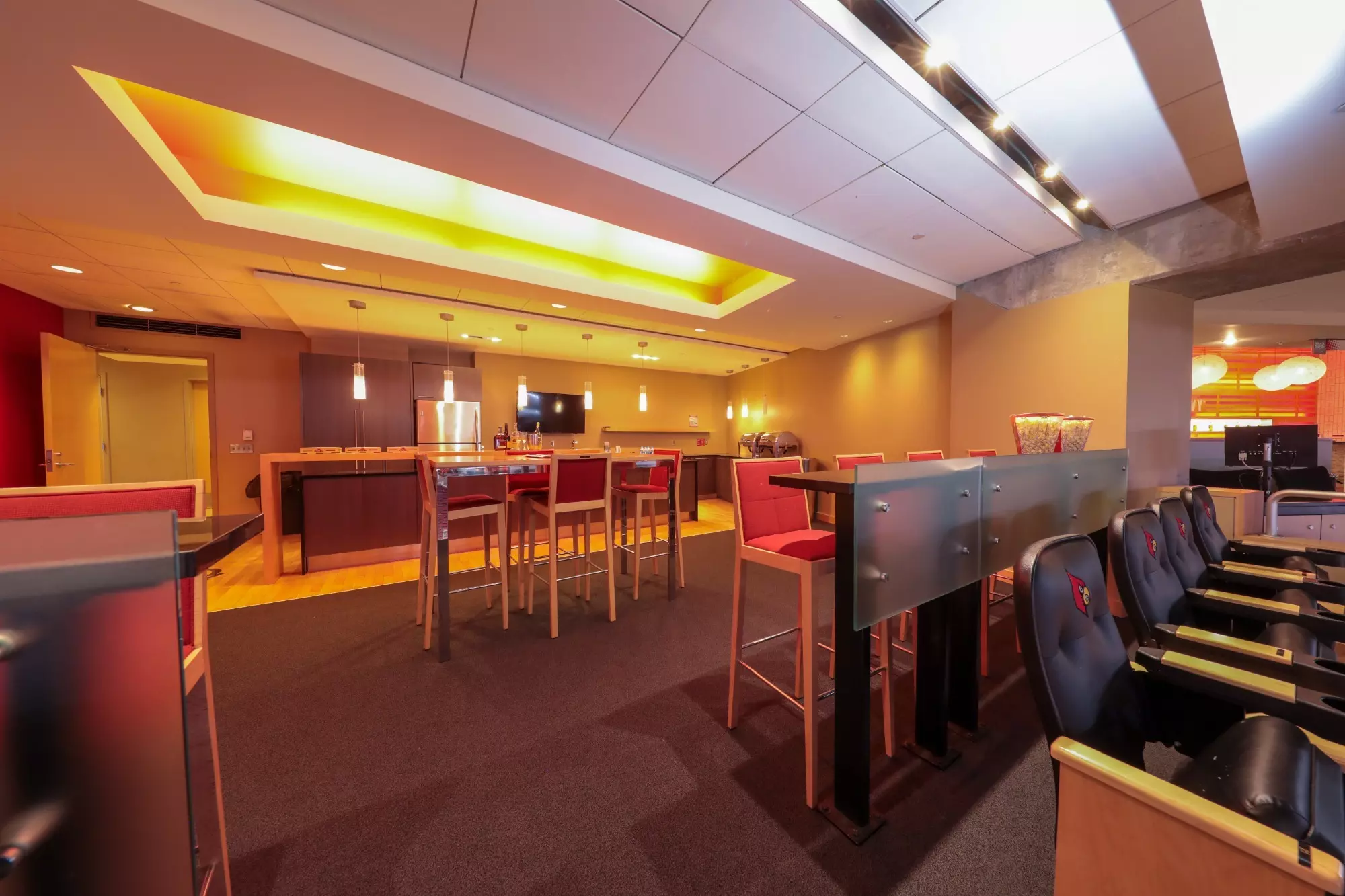 Party suite options are available for Louisville Basketball games at the KFC Yum! Center.