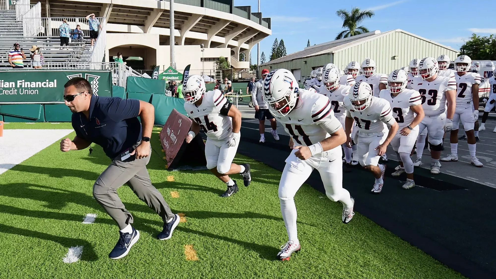 PREVIEW: Duquesne at Stonehill - Duquesne University Athletics