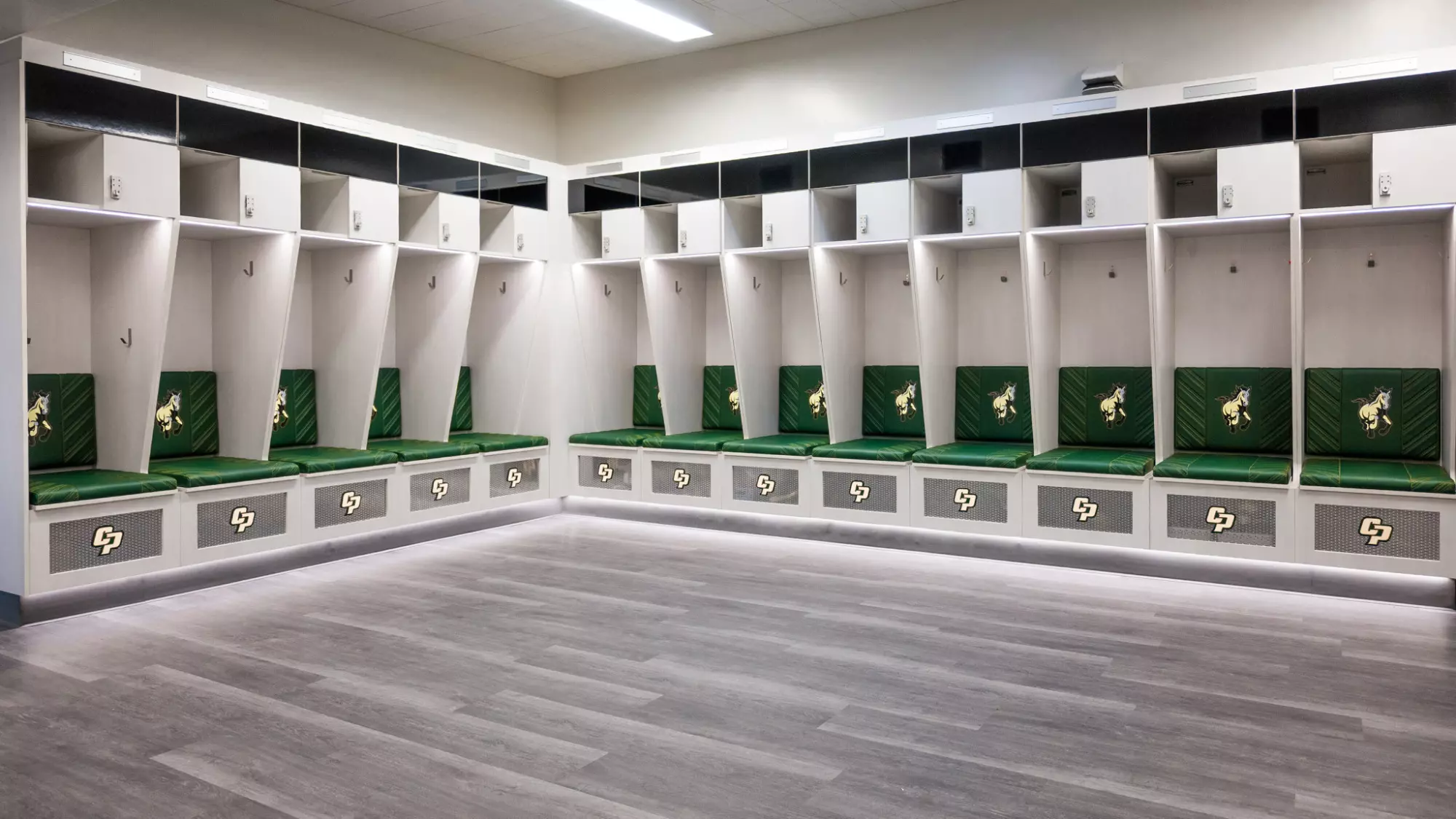 Locker Room Corner (Galvan)