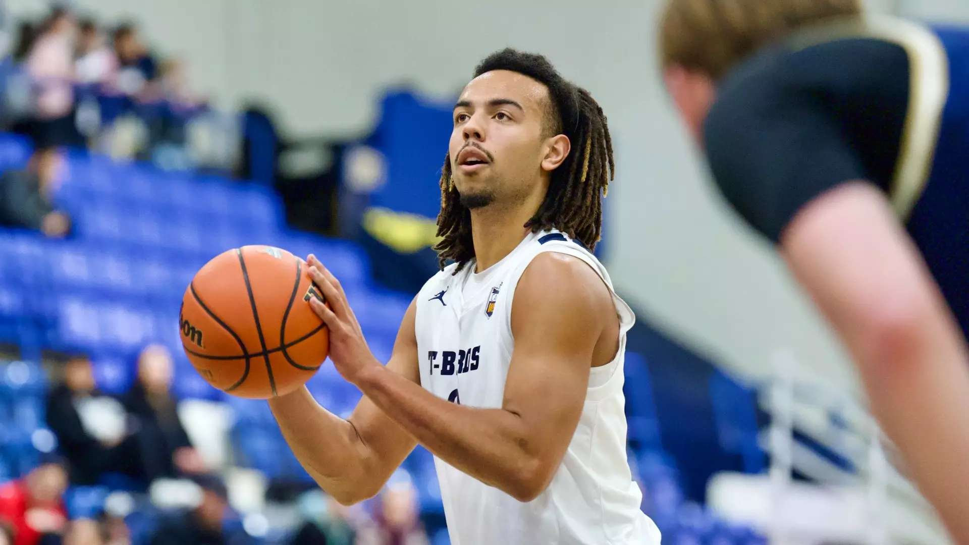 UBC Thunderbirds Sweep the Visiting Spartans