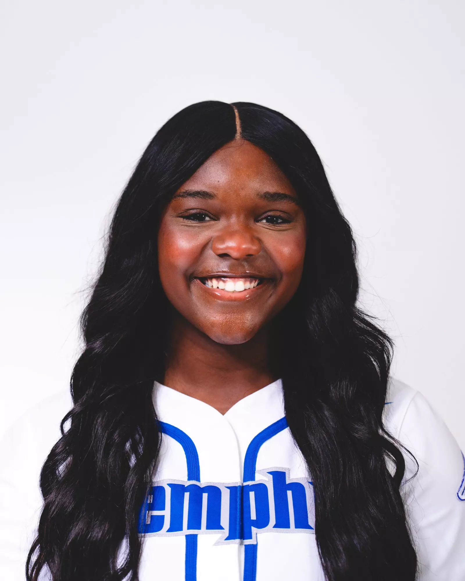 Ariel Davis promo image