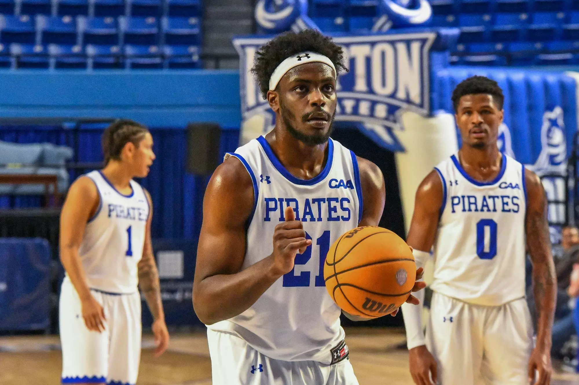 Bowling Green Topples Pirates 75-65 in Men’s Hoops Action