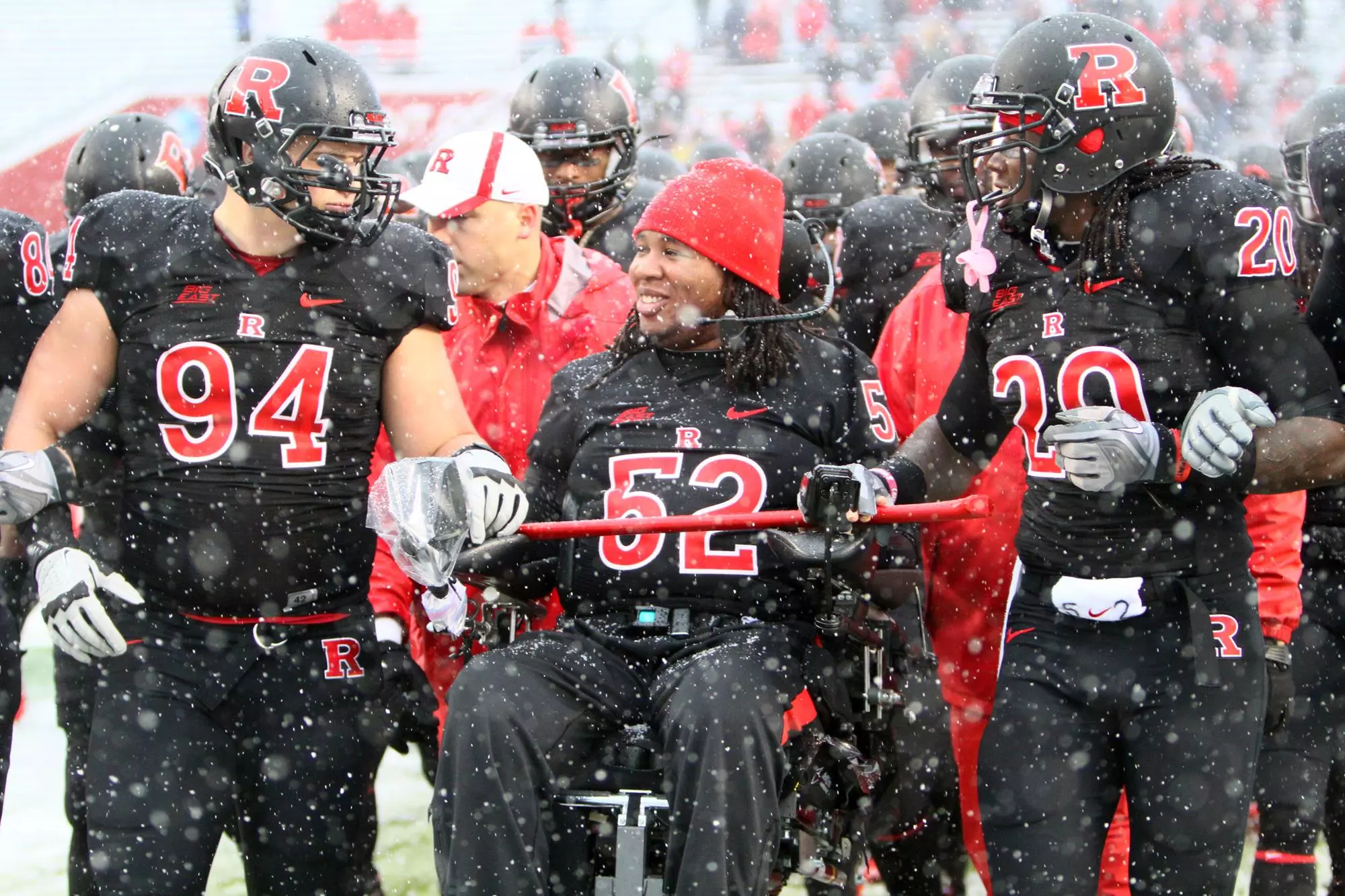 Eric LeGrand leads team onto the field prior to West Virginia game