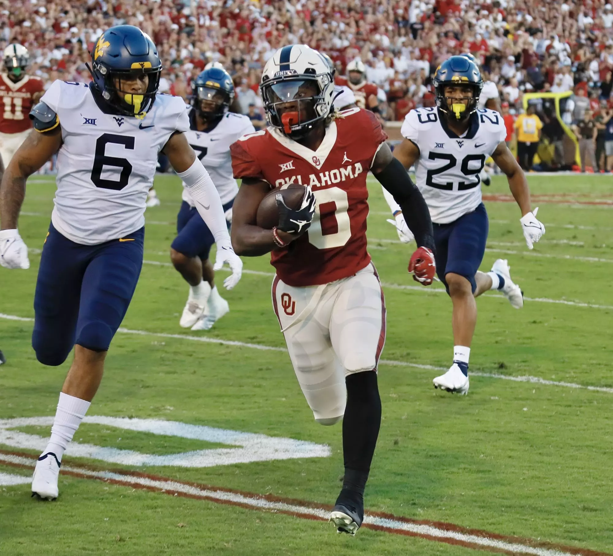 Eric Gray with the rush