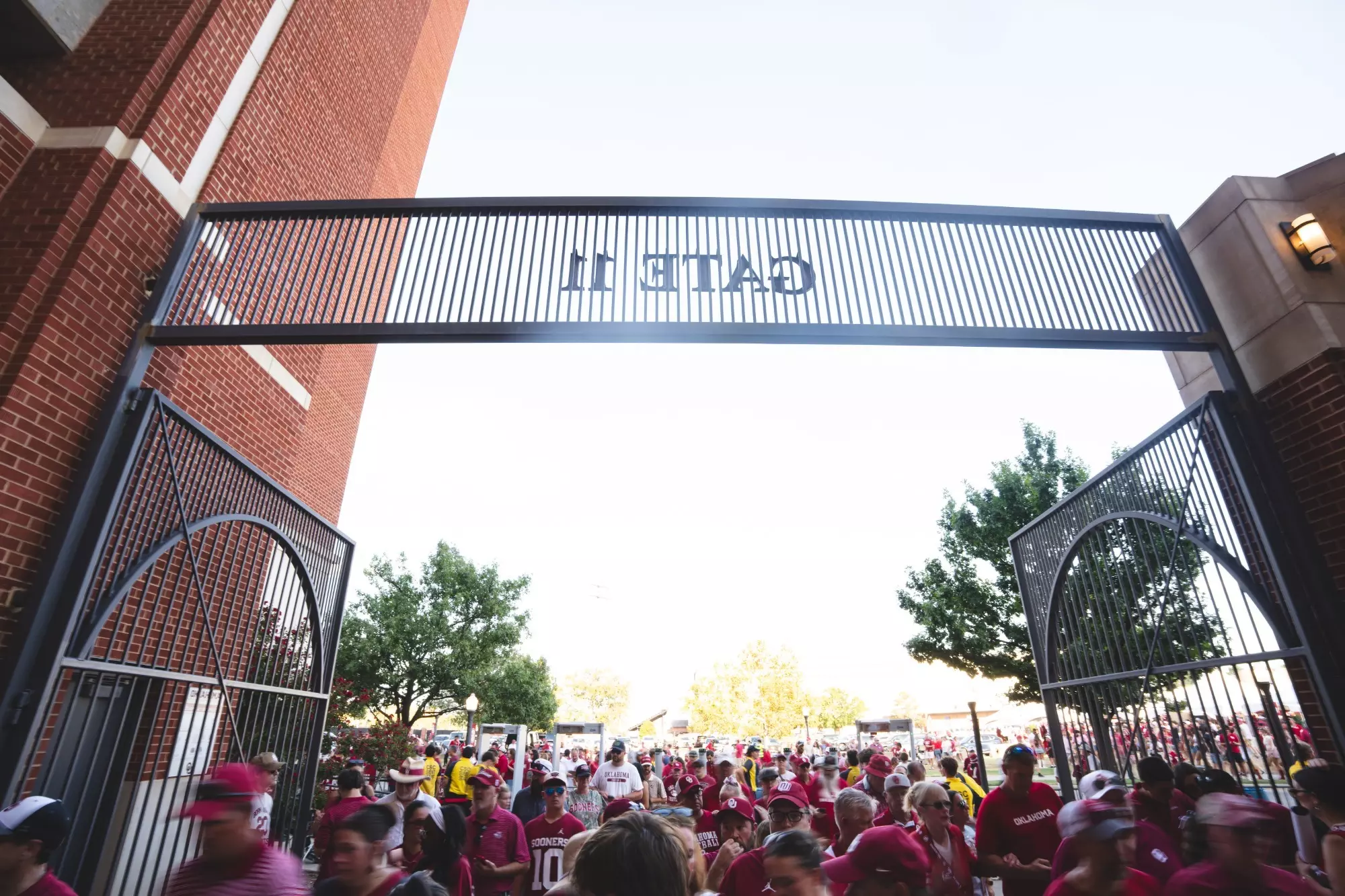 NORMAN, OK - September 04, 2026 - Trust 1895 tailgate during the game between the UTEP Miners and the Oklahoma Sooners at Gaylord Family - Oklahoma Memorial Stadium in Norman, OK. Photo By Daem Campbell/University of Oklahoma