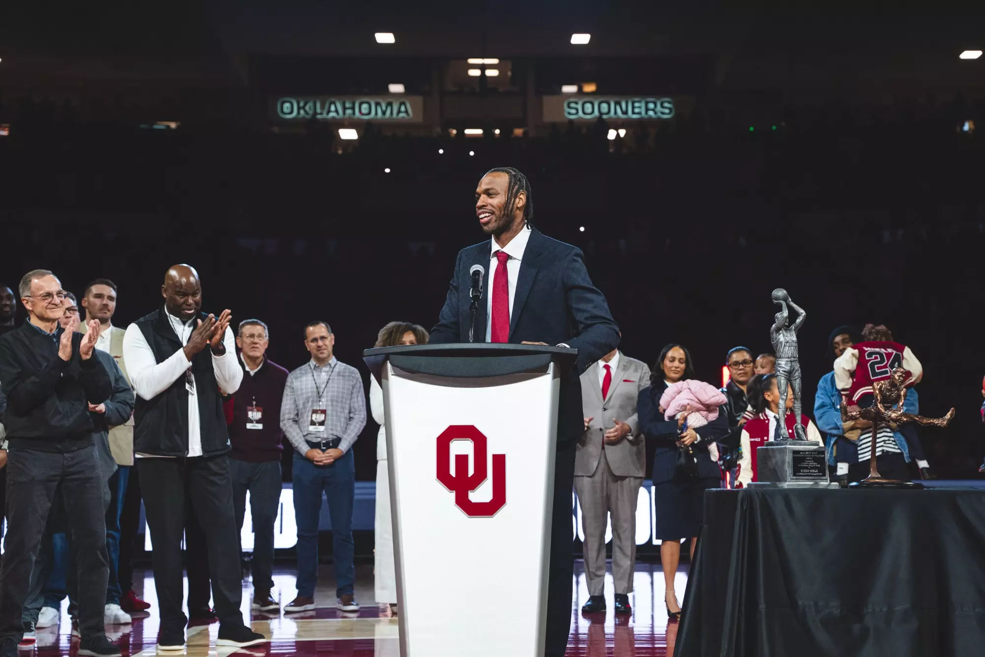 Buddy Hield addresses the crowd during his jersey ceremony.