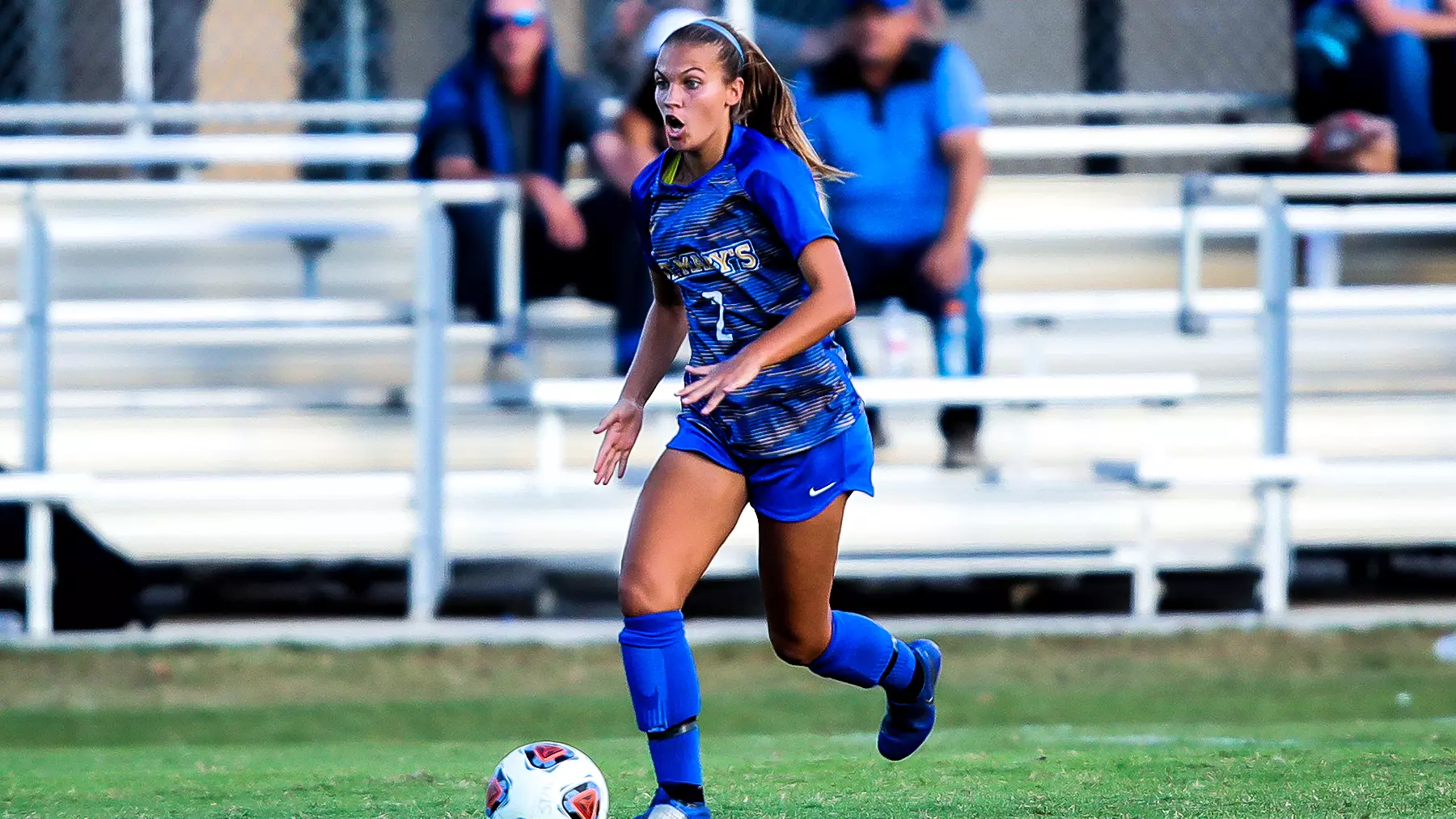Ashley Dozier - Women's Soccer - St. Mary's University Athletics
