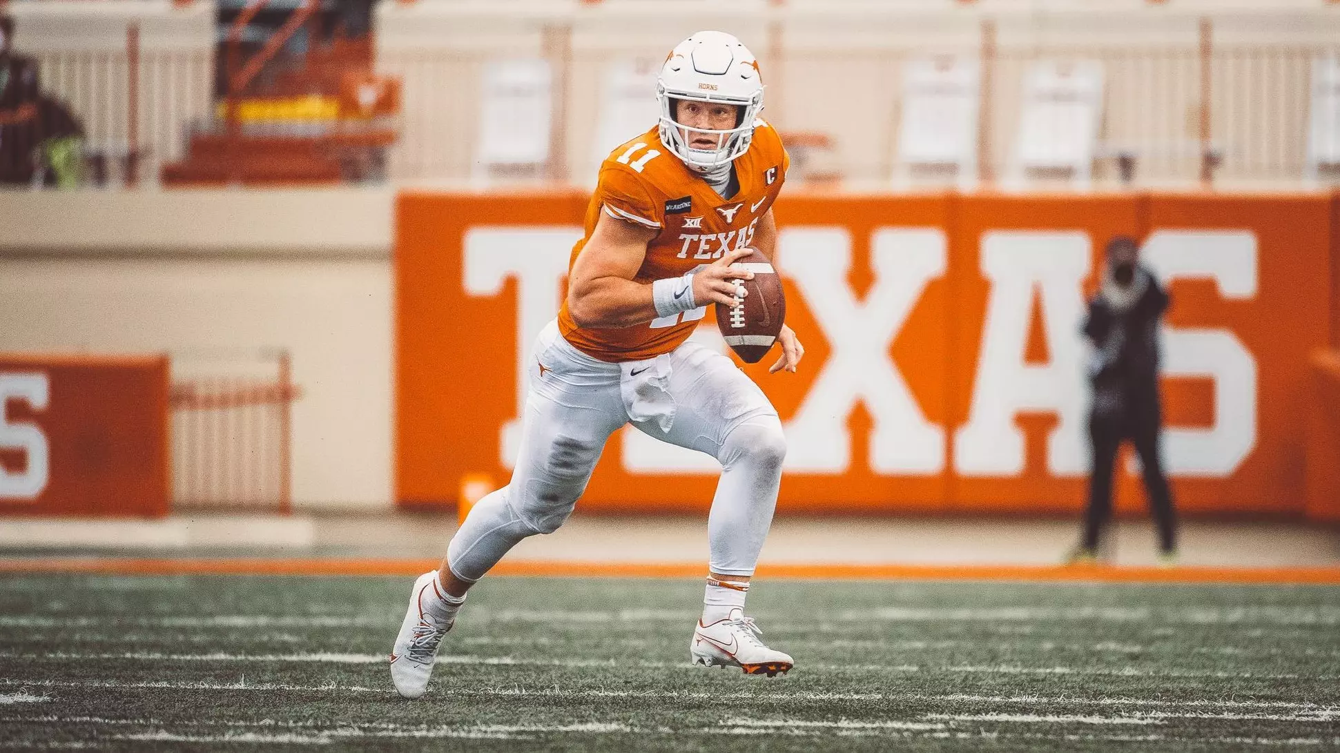 Sam Ehlinger - Football - University of Texas Athletics