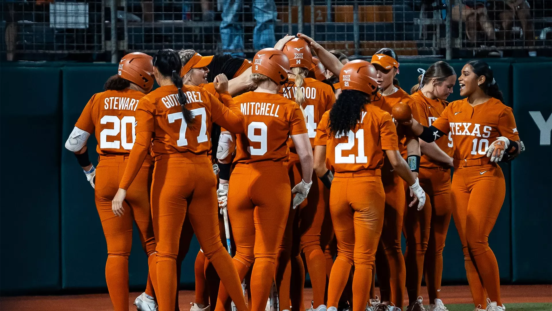 No. 2/2 Softball 2024 season notebook - University of Texas Athletics no-2-2-softball-2024-season-notebook-university-of-texas-athletics