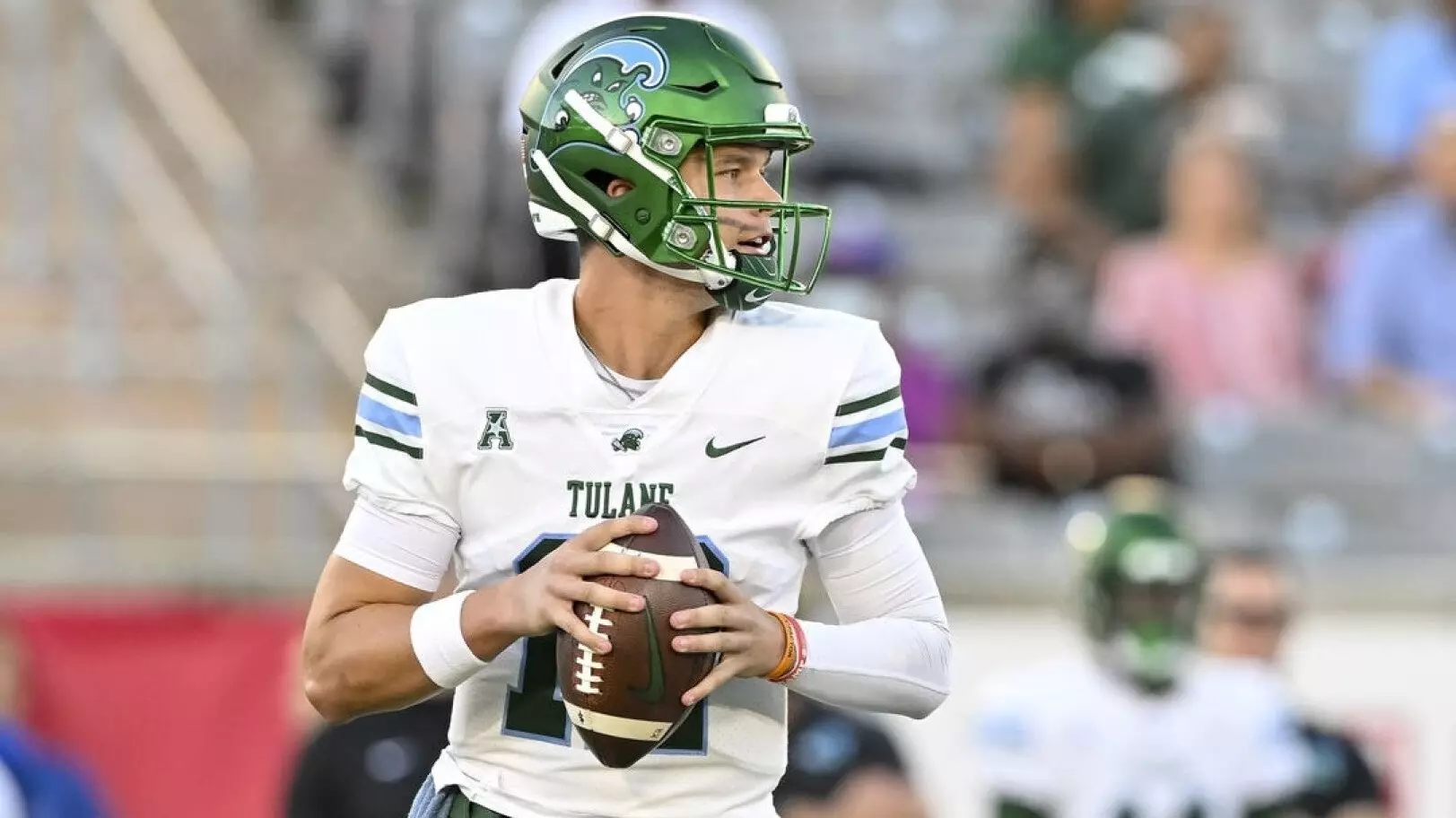 Kai Horton - Football - Tulane University Athletics