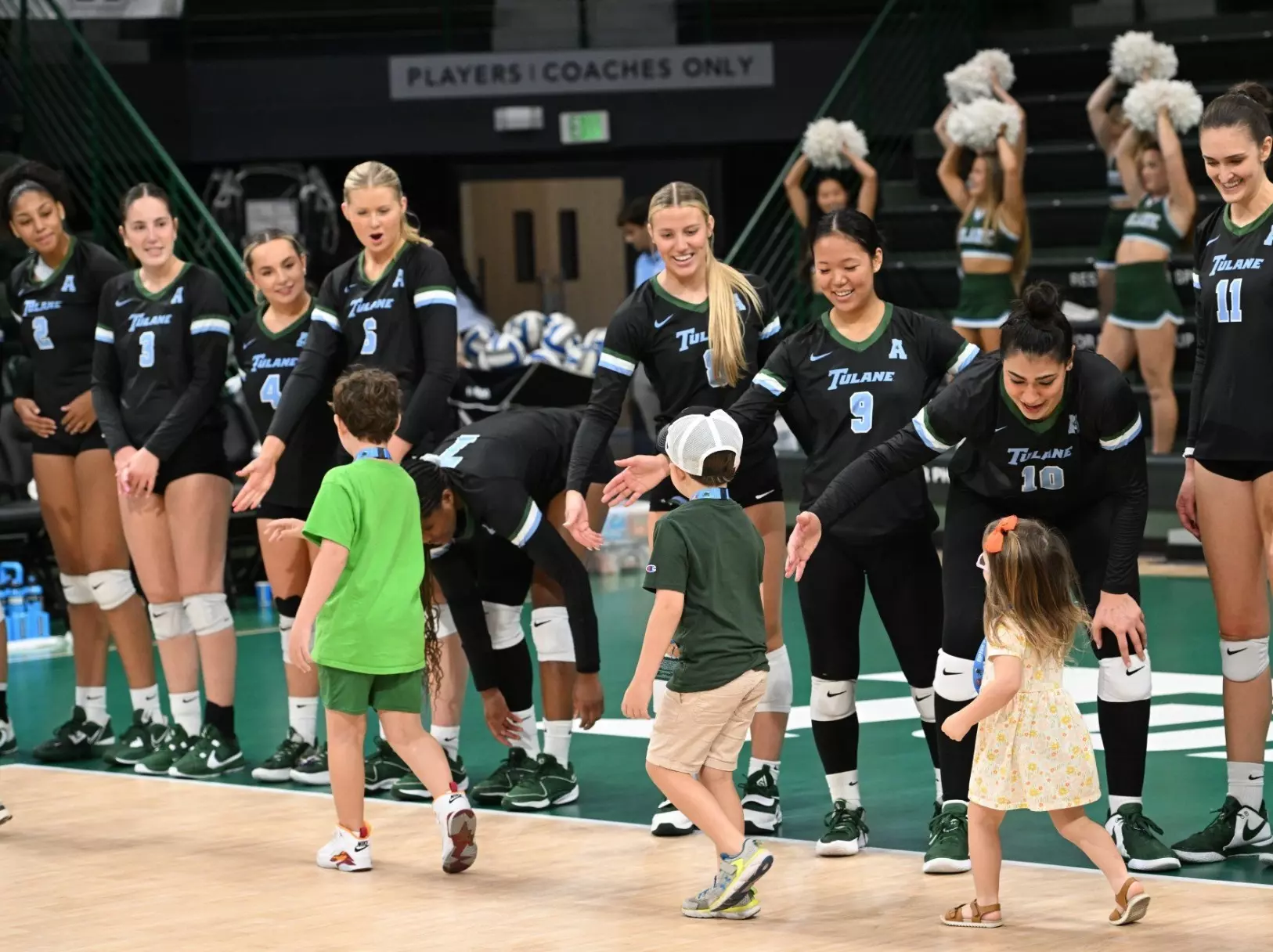 Kids Club High-Fives (Volleyball)2