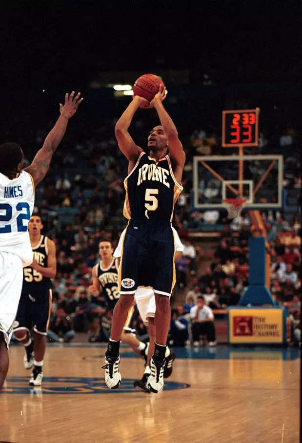jerry-green-uci-mbb-2020-hall-of-fame-4