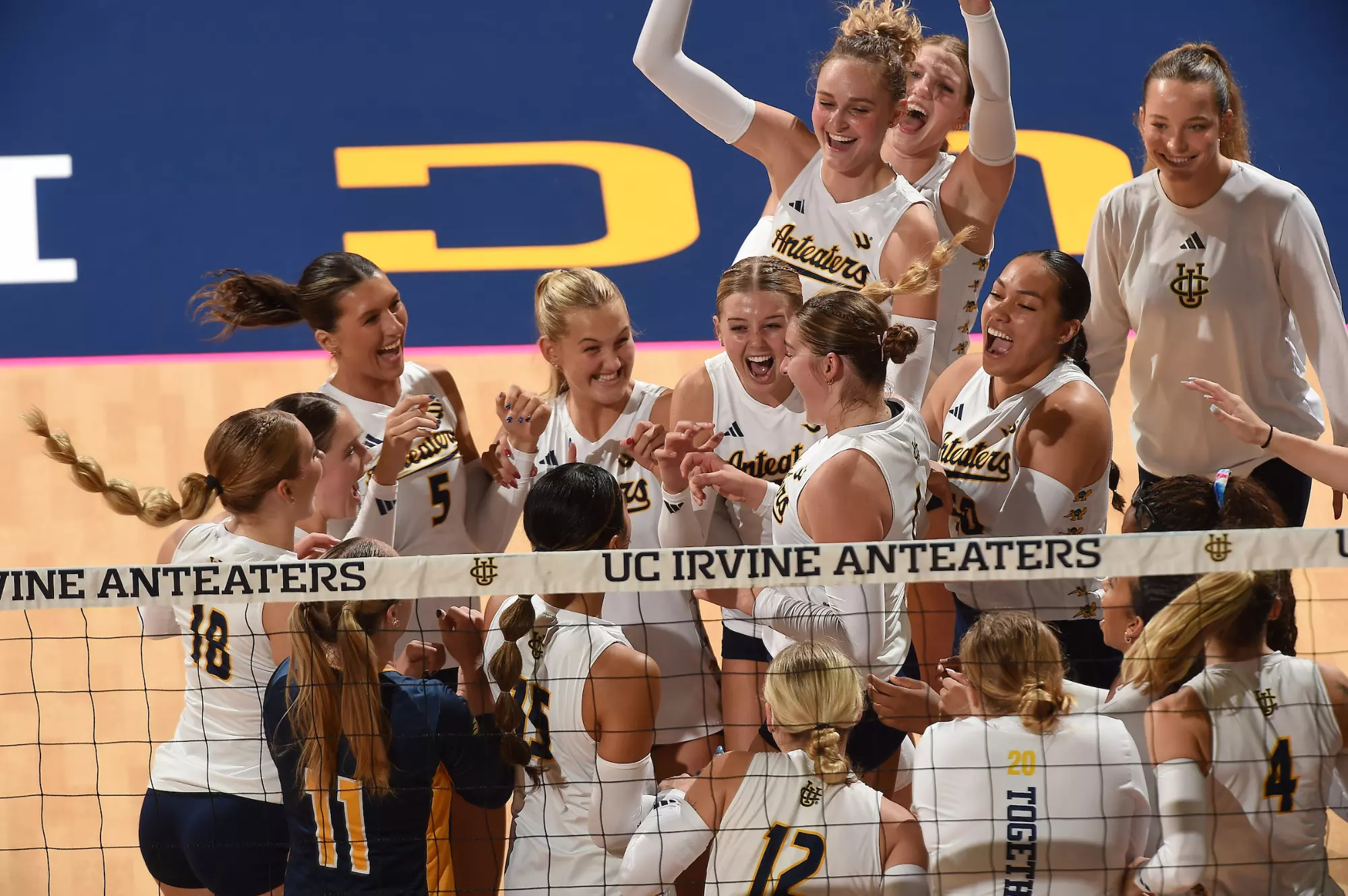 WVB-Celebrate-25