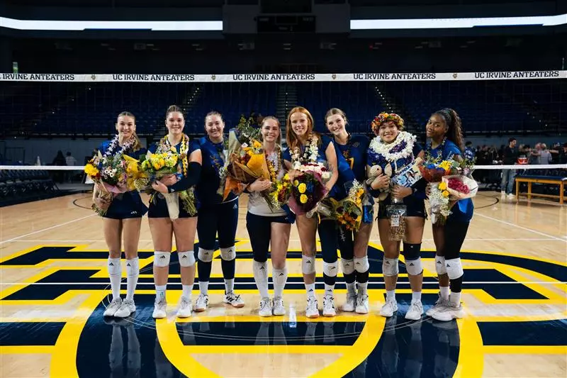 Seniors-WVB-25