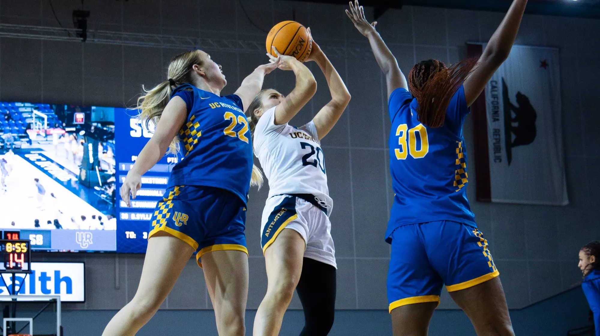 hunter-hernandez-wbb-012626-anteater-update