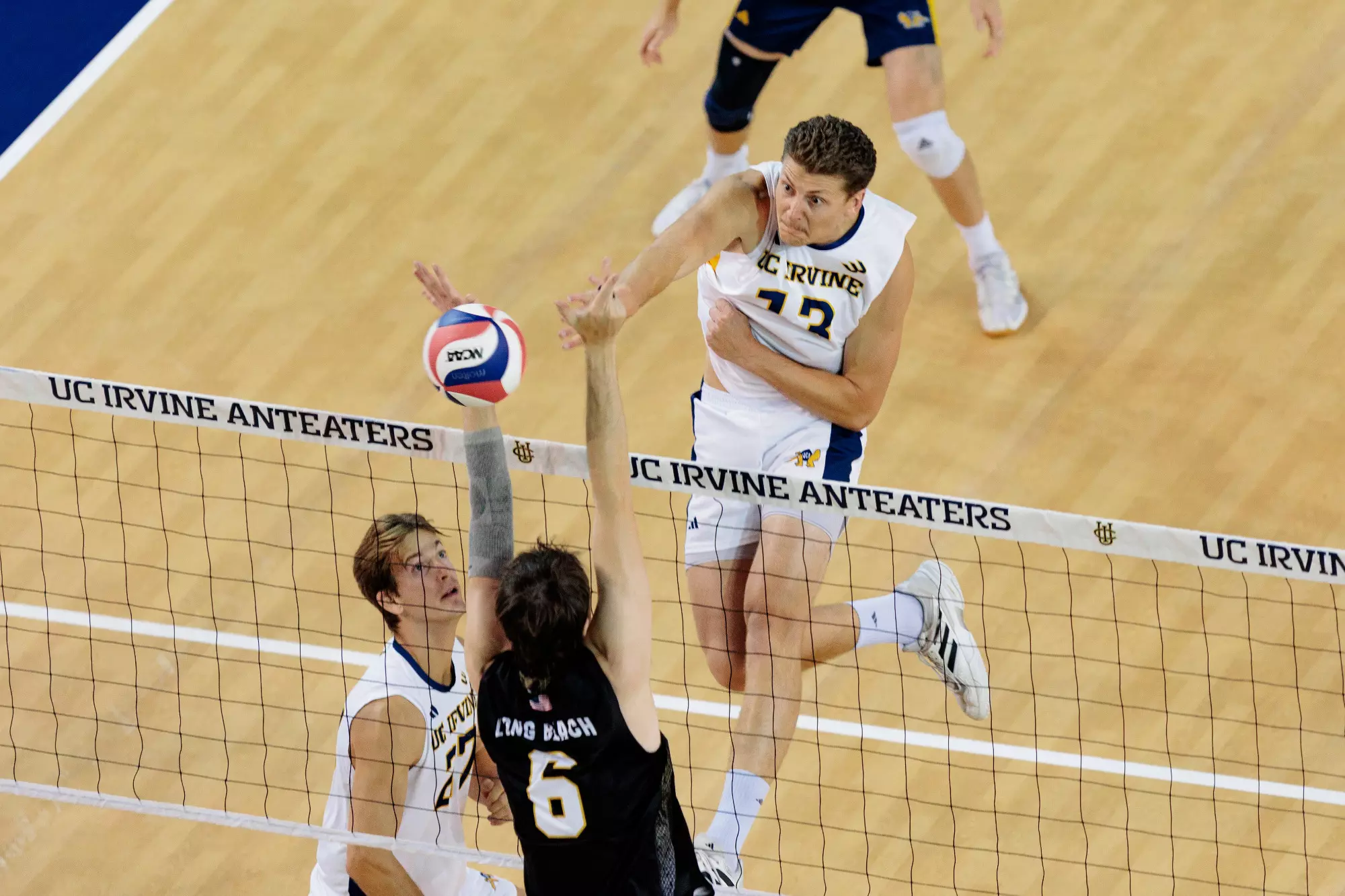 Beck Weber
UC Irvine Men's Volleyball vs Long Beach State, April 18. 2026, Final: UCI 1, LBSU 3