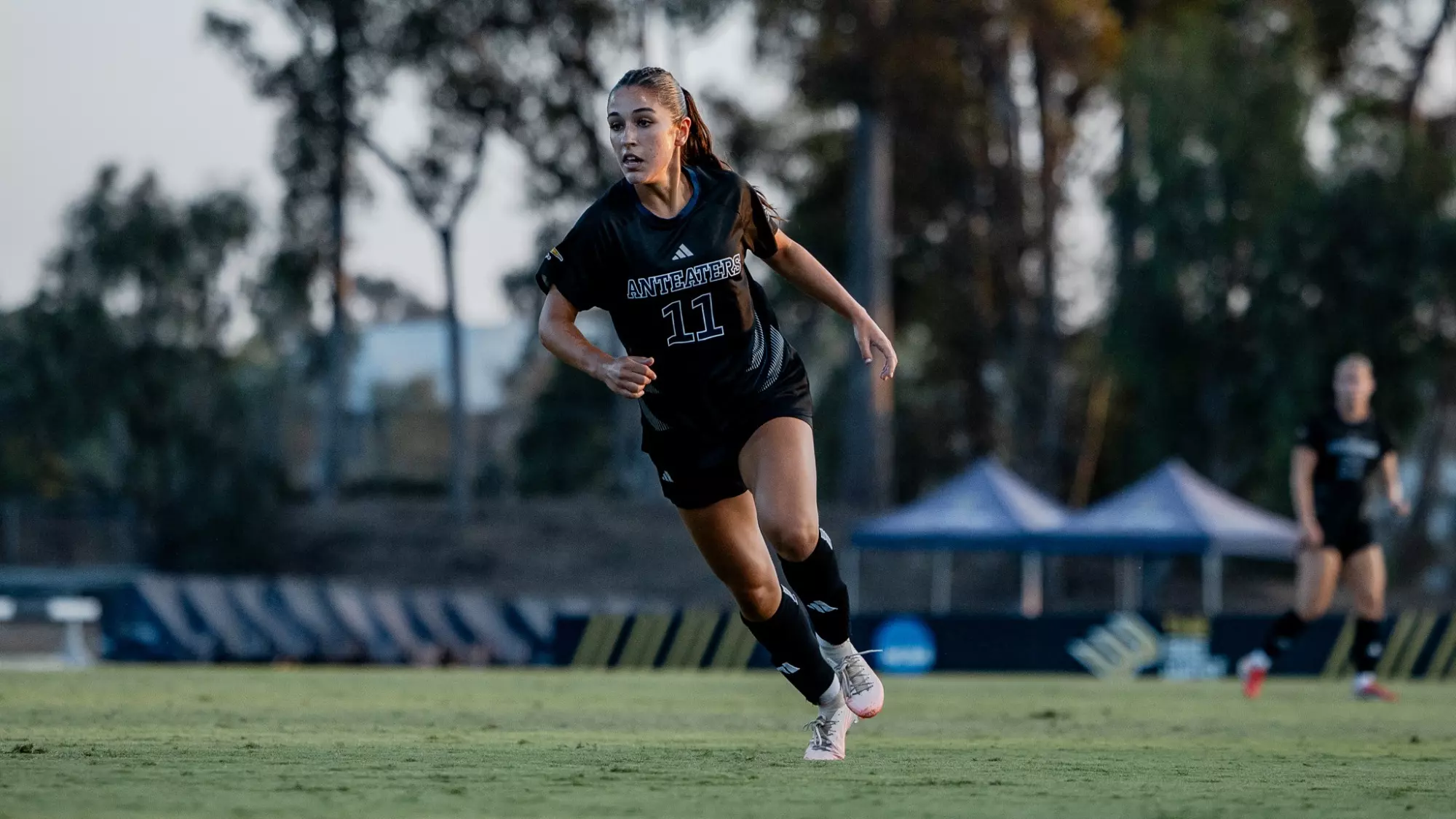 Oona Hartman plays in an exhibition match for UCI soccer vs. Arizona