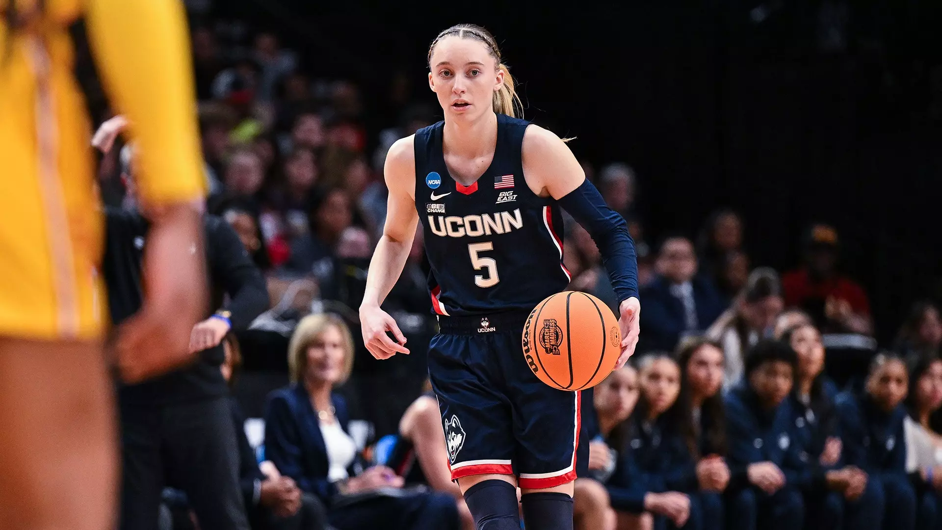 Bueckers Named CSC First Team Academic All-America - University of Connecticut Athletics