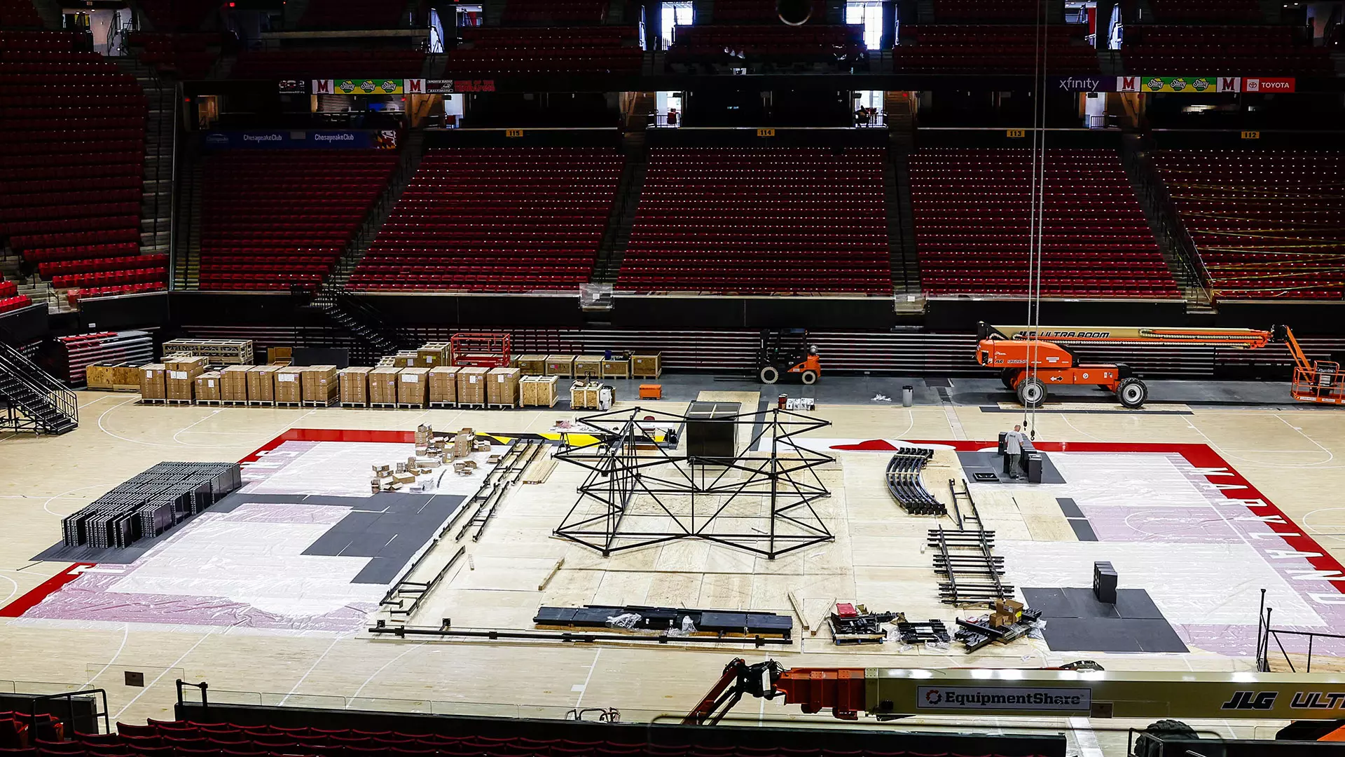New XFINITY Center Videoboard during construction