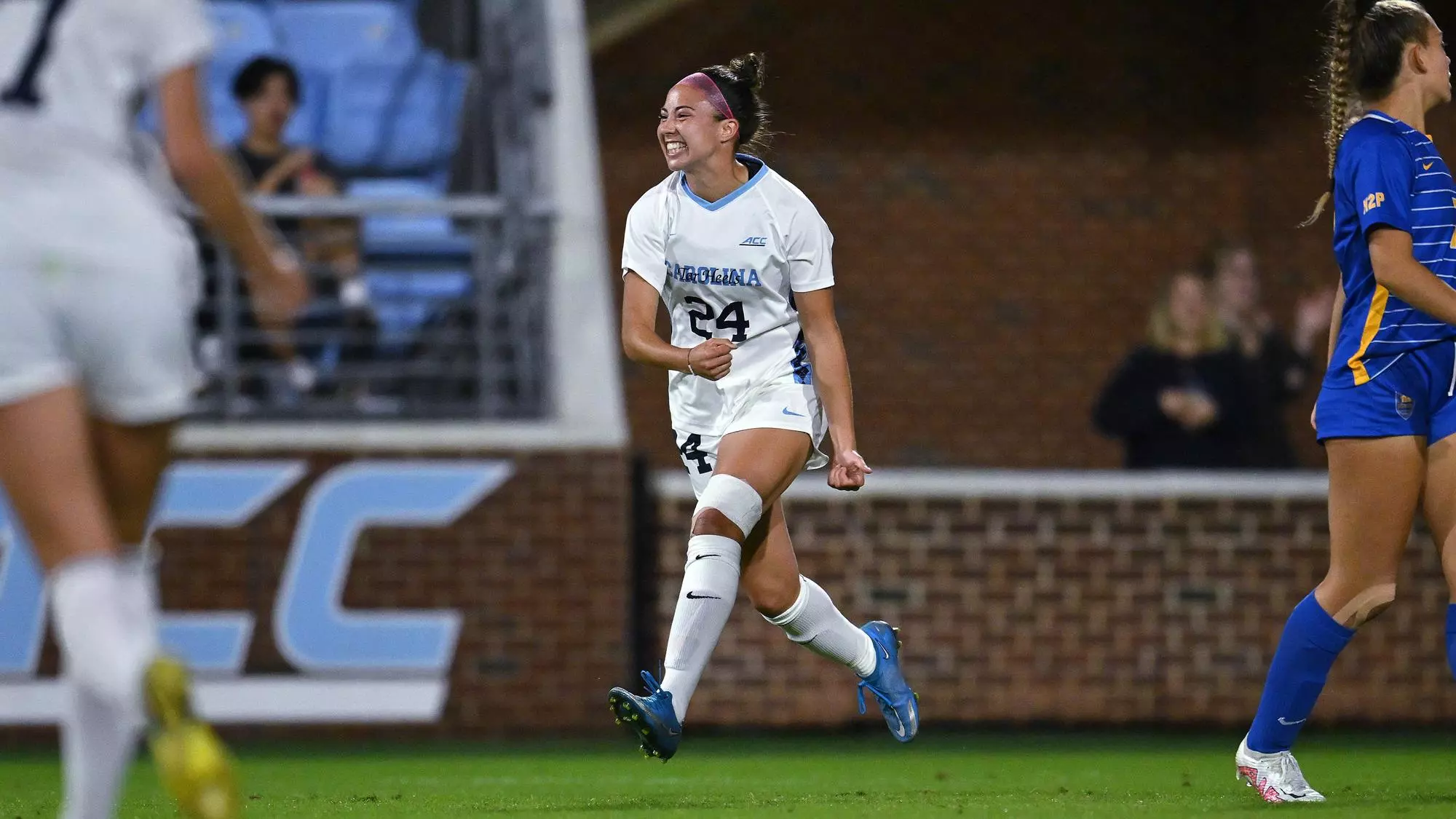 Talia Dellaperuta University of North Carolina Women's Soccer v Pittsburgh Dorrance Field Chapel Hill, NC Thursday, October 6, 2022