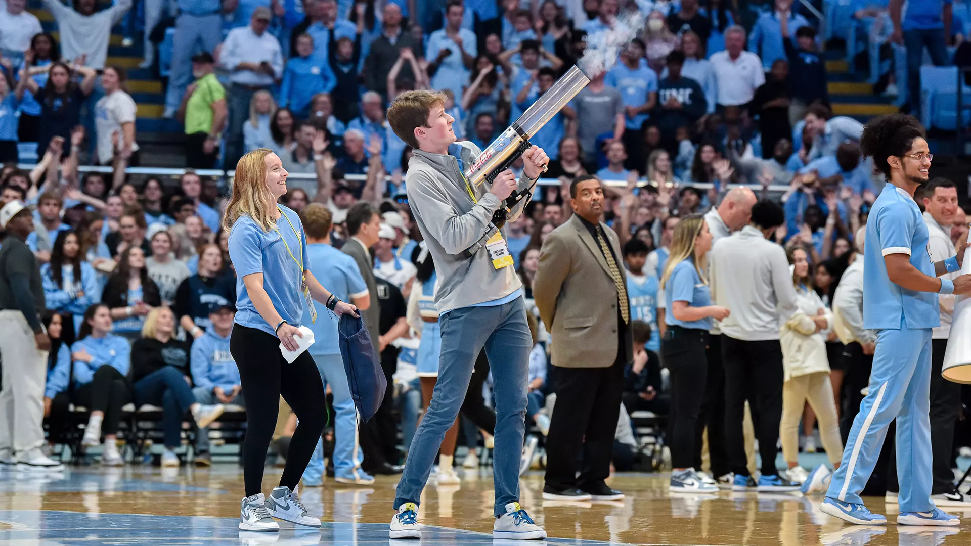 T-shirt Toss
University of North Carolina Men’s Basketball v UC Riverside
Dean E. Smith Center
Chapel Hill, NC
Friday, November 17, 2023