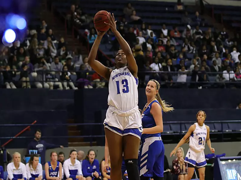 Kayla Thomas - 2019-20 - Women’s Basketball - University of New