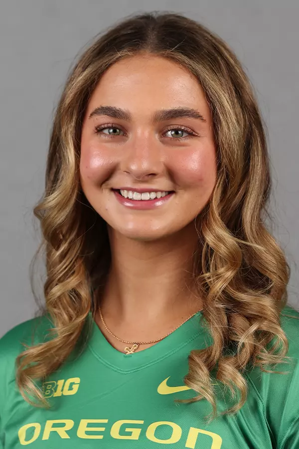 Headshot of Gabby Santucci