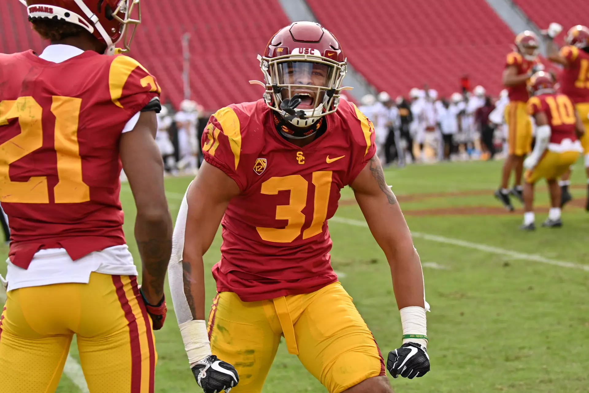 Hunter Echols celebrates after win over ASU