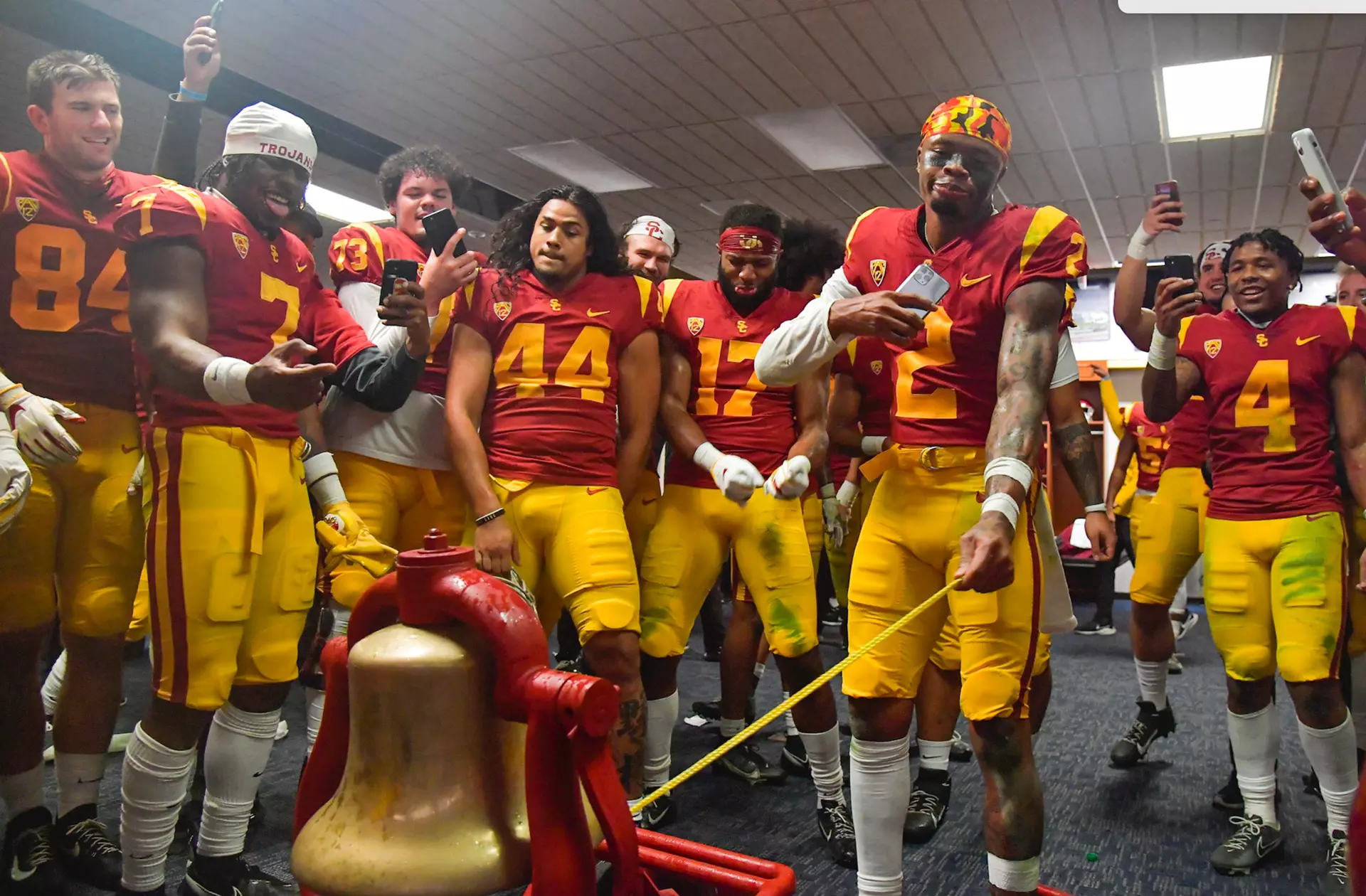 Olaijah Griffin celebrates with victory bell