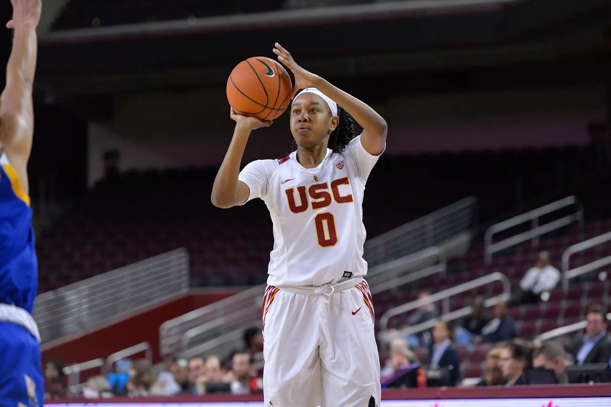 Shalexxus Aaron shoots in USC Women's Basketball Season Opener