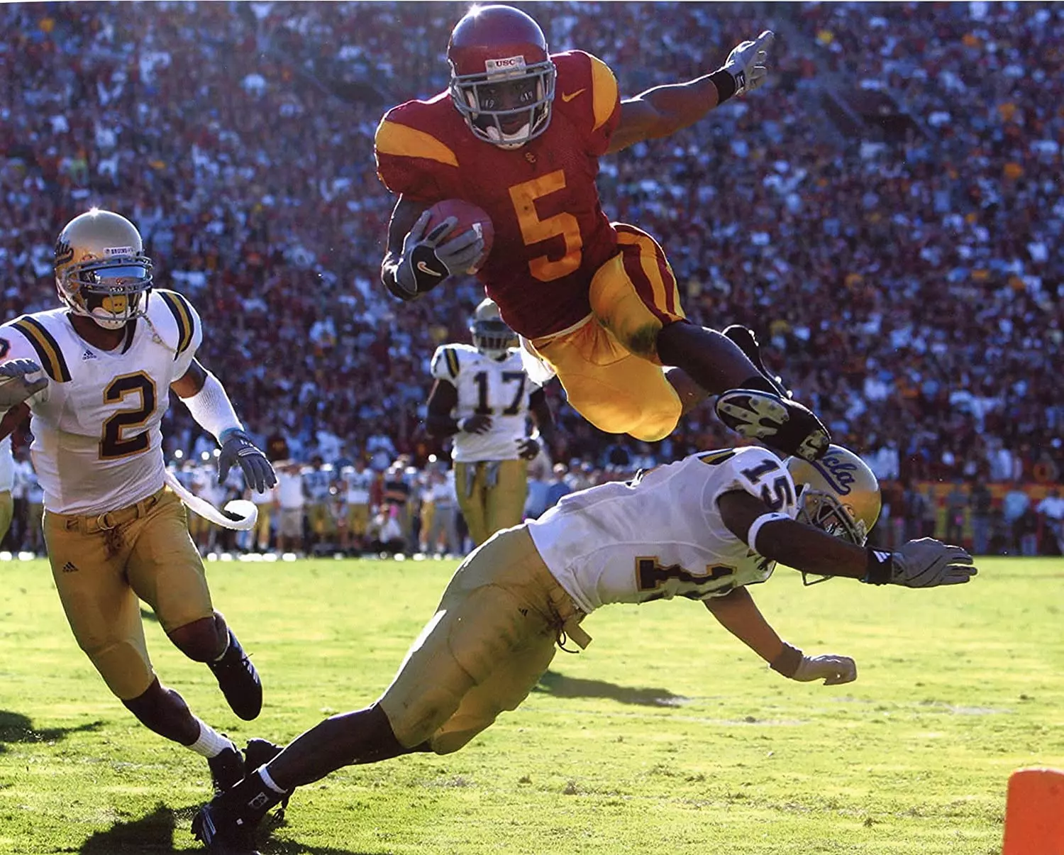 Reggie Bush hurdling UCLA player