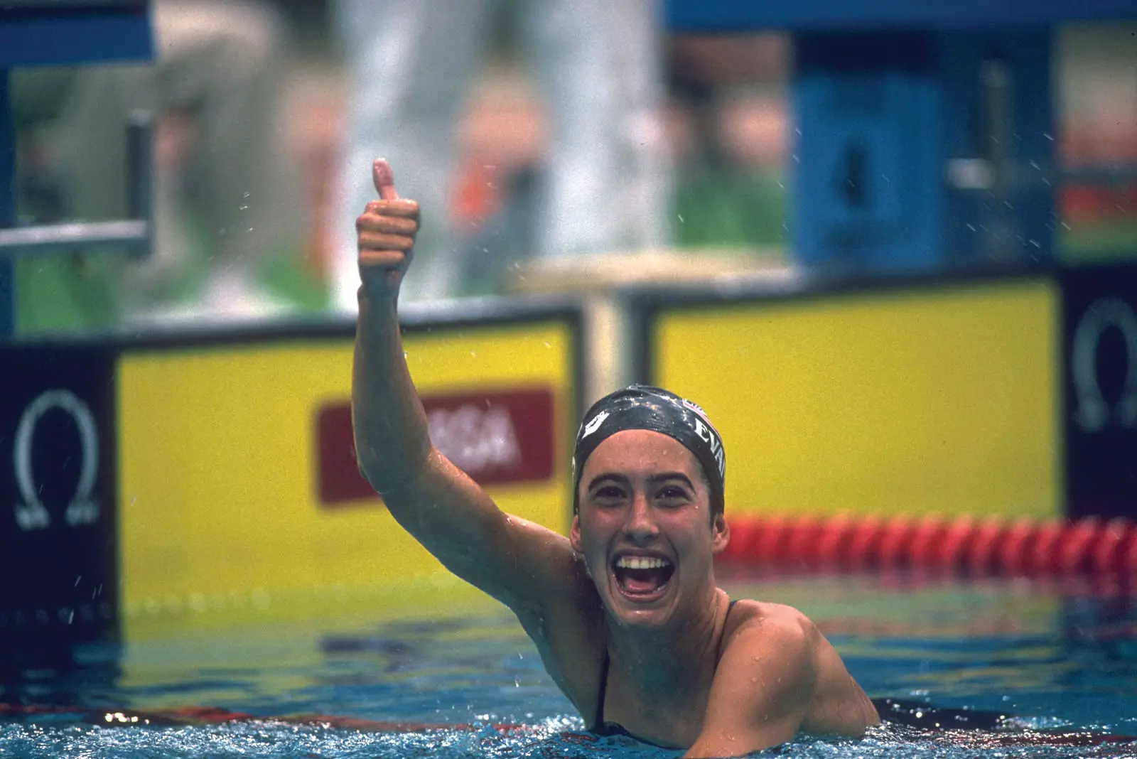 Janet Evans giving thumbs up