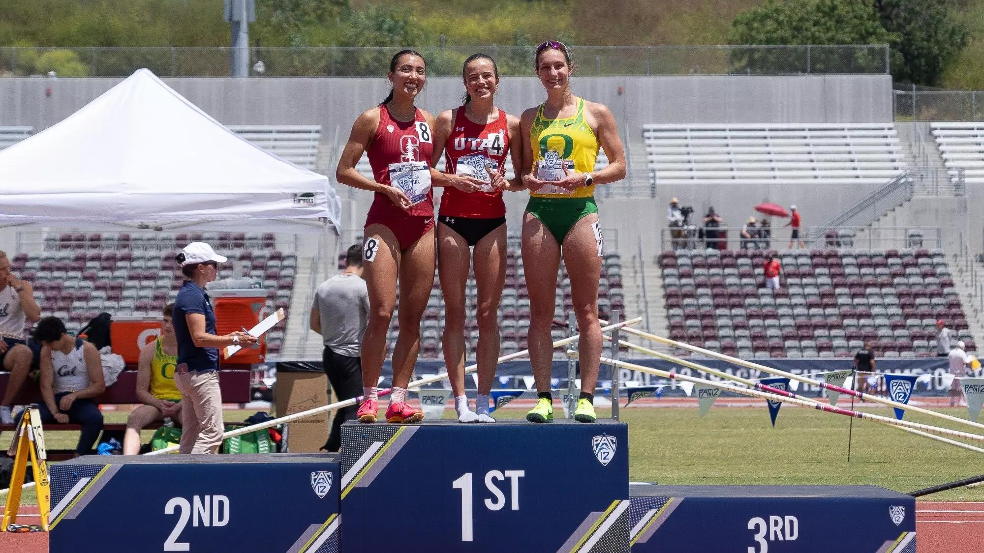 2023 OTF: Simone Plourde 1500m Pac-12 Champion Podium