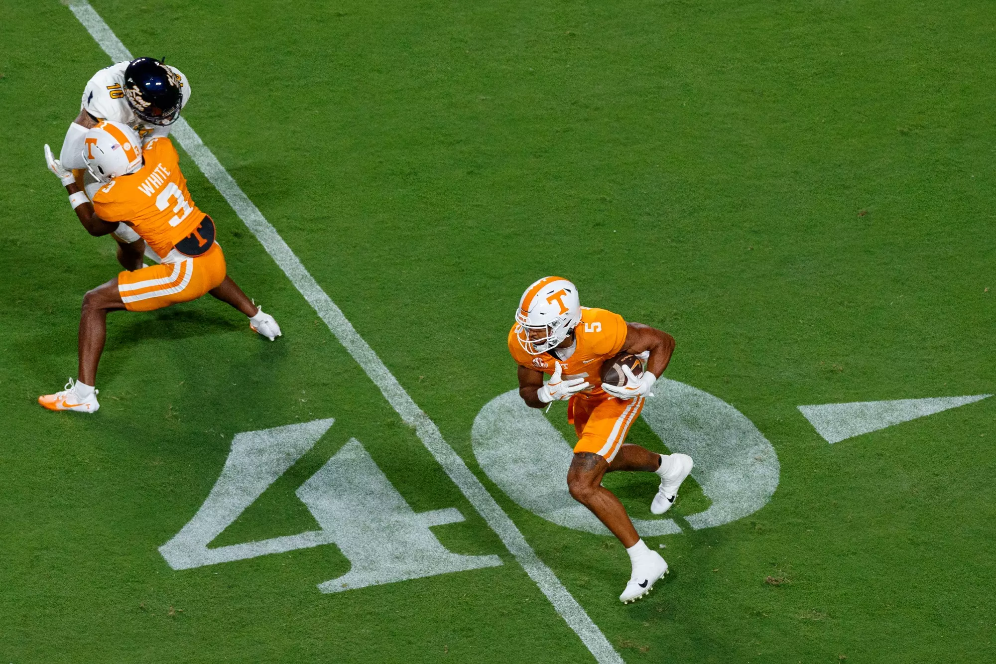 KNOXVILLE, TN - September 14, 2024 - Wide receiver Bru McCoy #5 of the Tennessee Volunteers during the game between the Kent State Golden Flashes and the Tennessee Volunteers at Neyland Stadium in Knoxville, TN. Photo By Kate Luffman/Tennessee Athletics