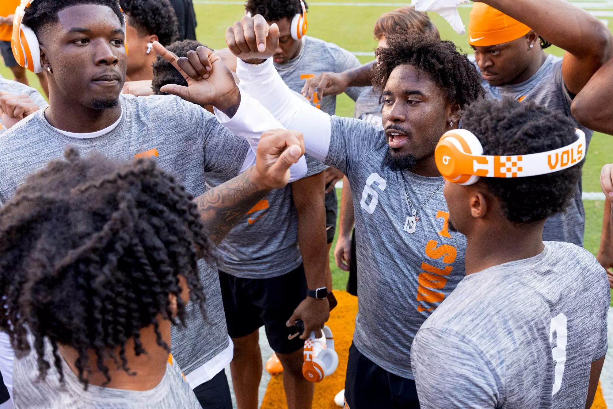 KNOXVILLE, TN - October 12, 2024 - Running back Dylan Sampson #6 of the Tennessee Volunteers before the game between the Florida Gators and the Tennessee Volunteers at Neyland Stadium in Knoxville, TN. Photo By Andrew Ferguson/Tennessee Athletics