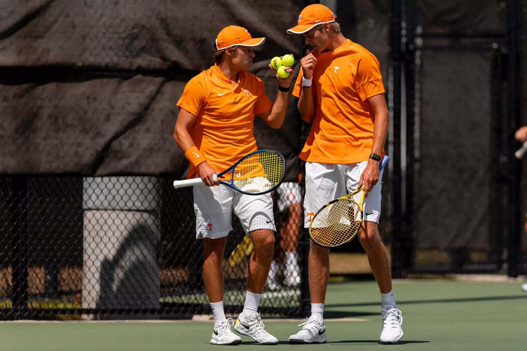 ORLANDO, FL - May 20, 2021 - Martim Prata and Johannus Monday of the Tennessee Volunteers during the 2021 NCAA Men?s Tennis Tournament national quarterfinal match between the Georgia Bulldogs and the Tennessee Volunteers at the USTA National Campus in Orlando, FL. Photo By Andrew Ferguson/Tennessee Athletics